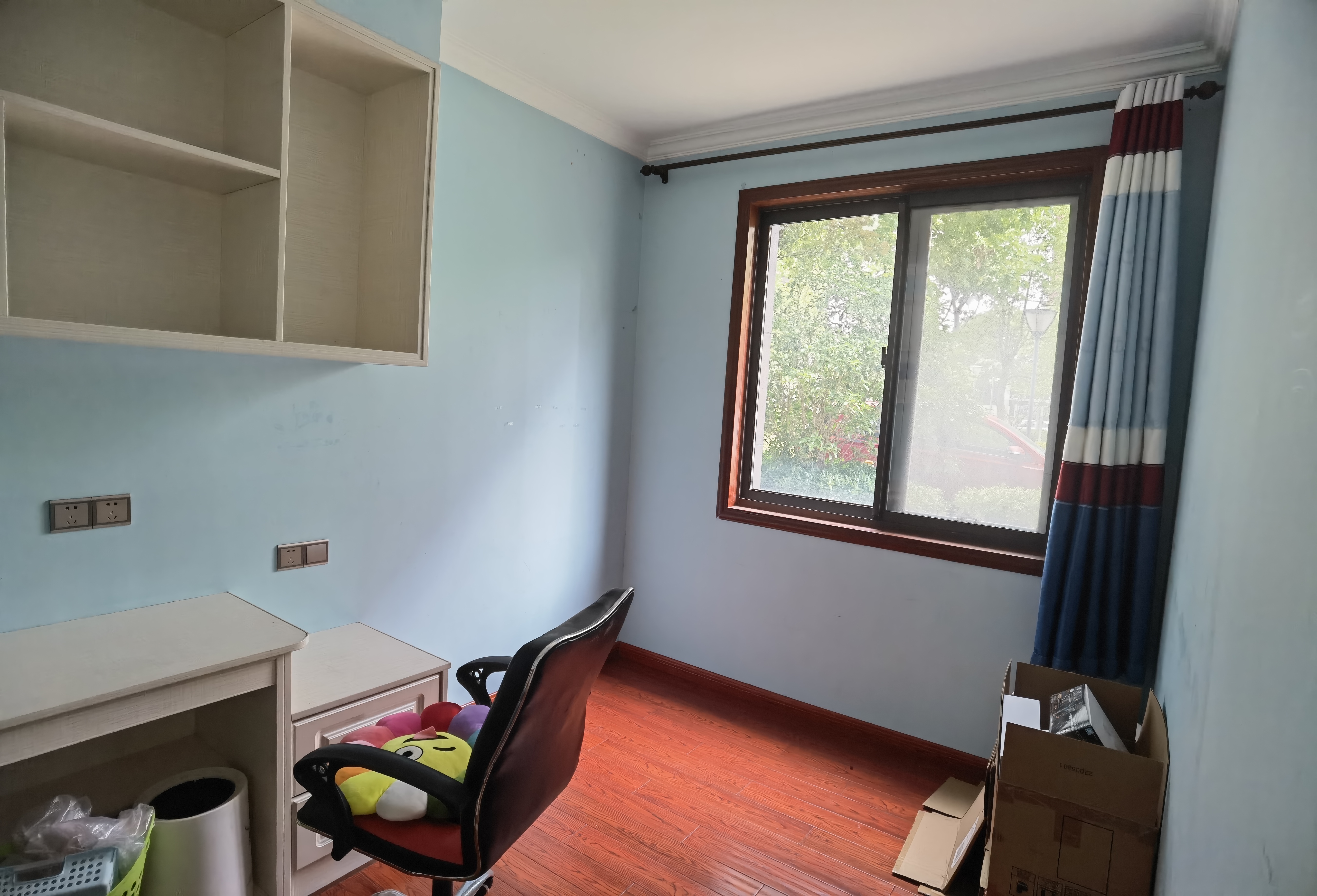 书香华府小区 3室2厅1卫 110.00m&sup2;
