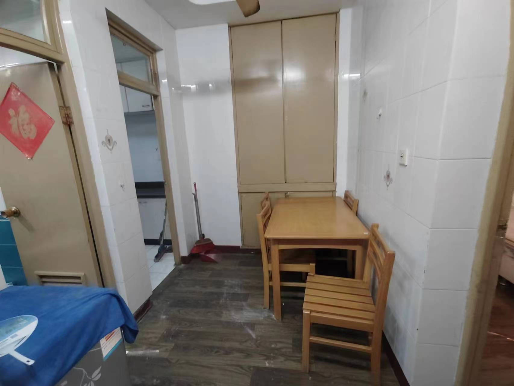 虹桥新村(朝霞路) 2室1厅1卫 66m&sup2;