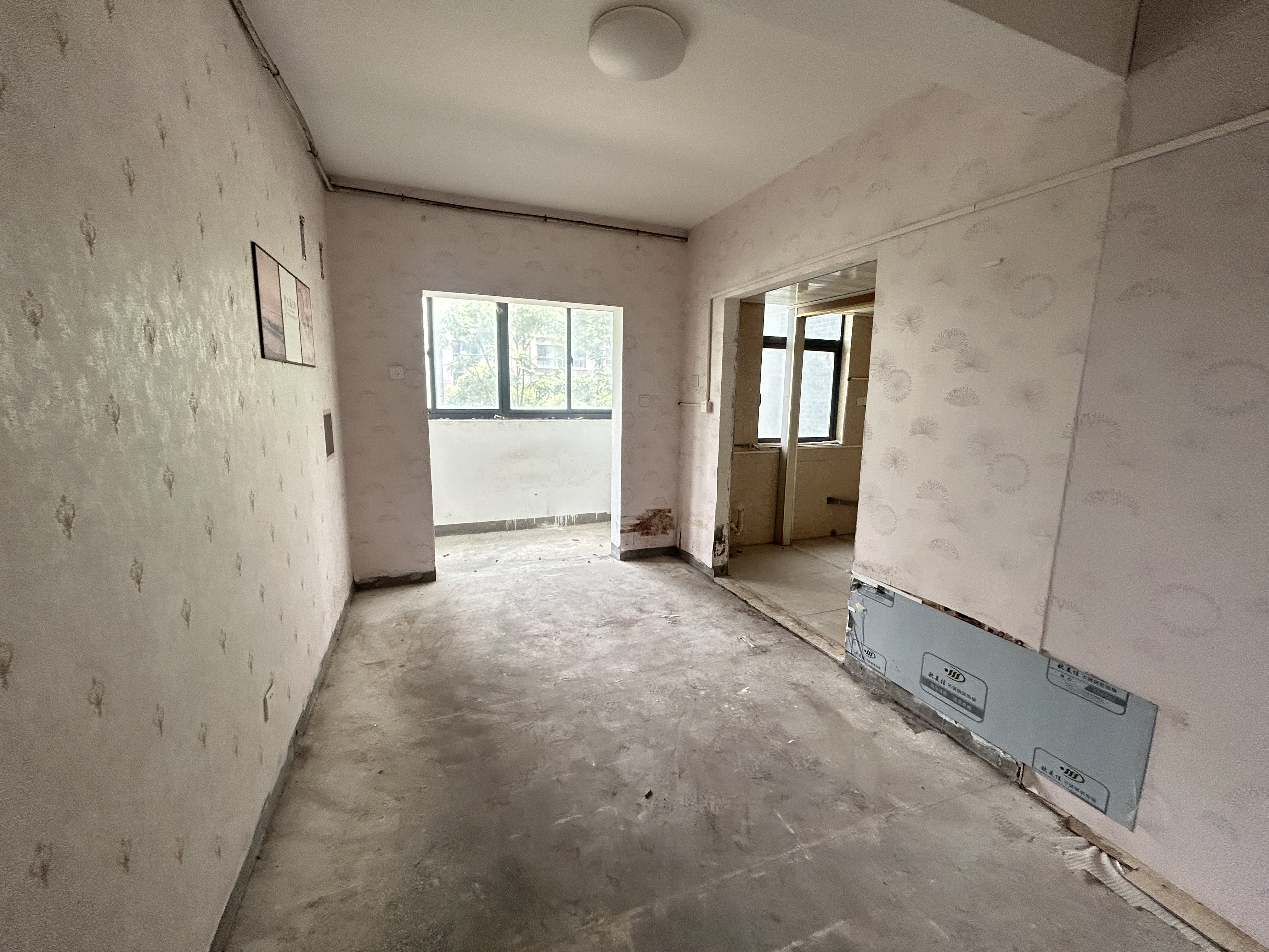 苏建阳光新城 4室2厅2卫 142.00m&sup2;