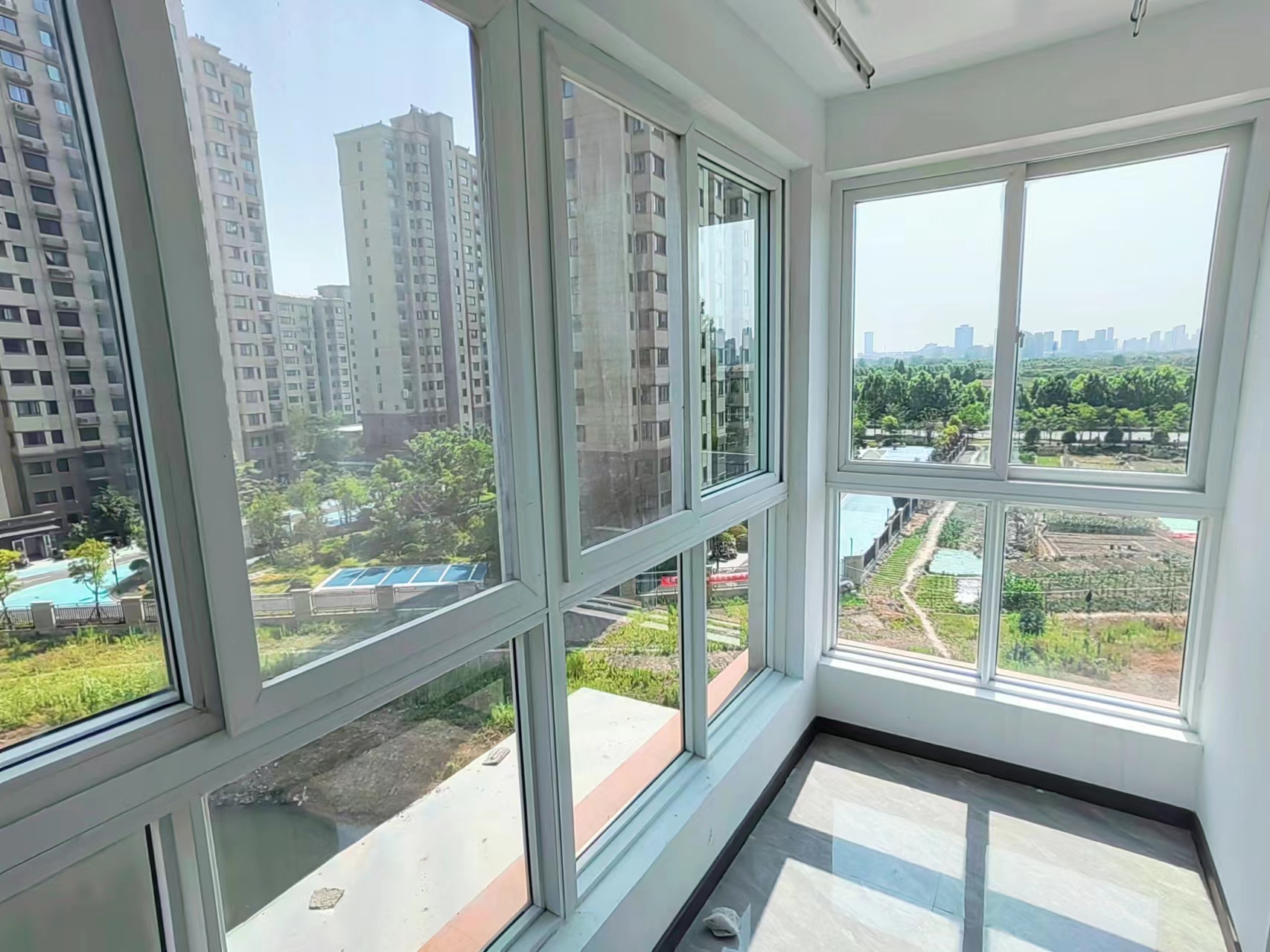 天一裕景苑 2室2厅1卫 105m&sup2;