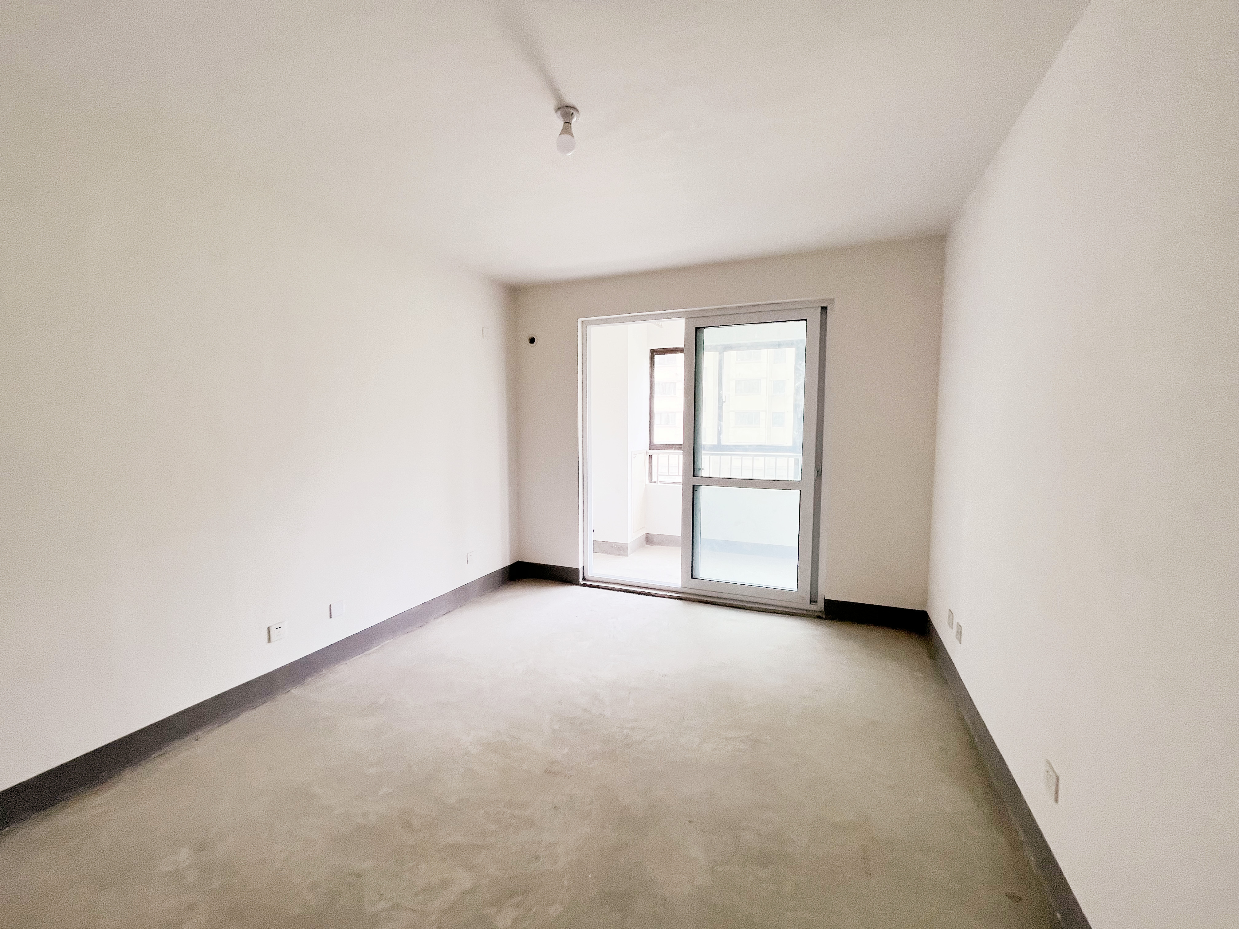 天一裕景苑 3室2厅2卫 141.05m&sup2;