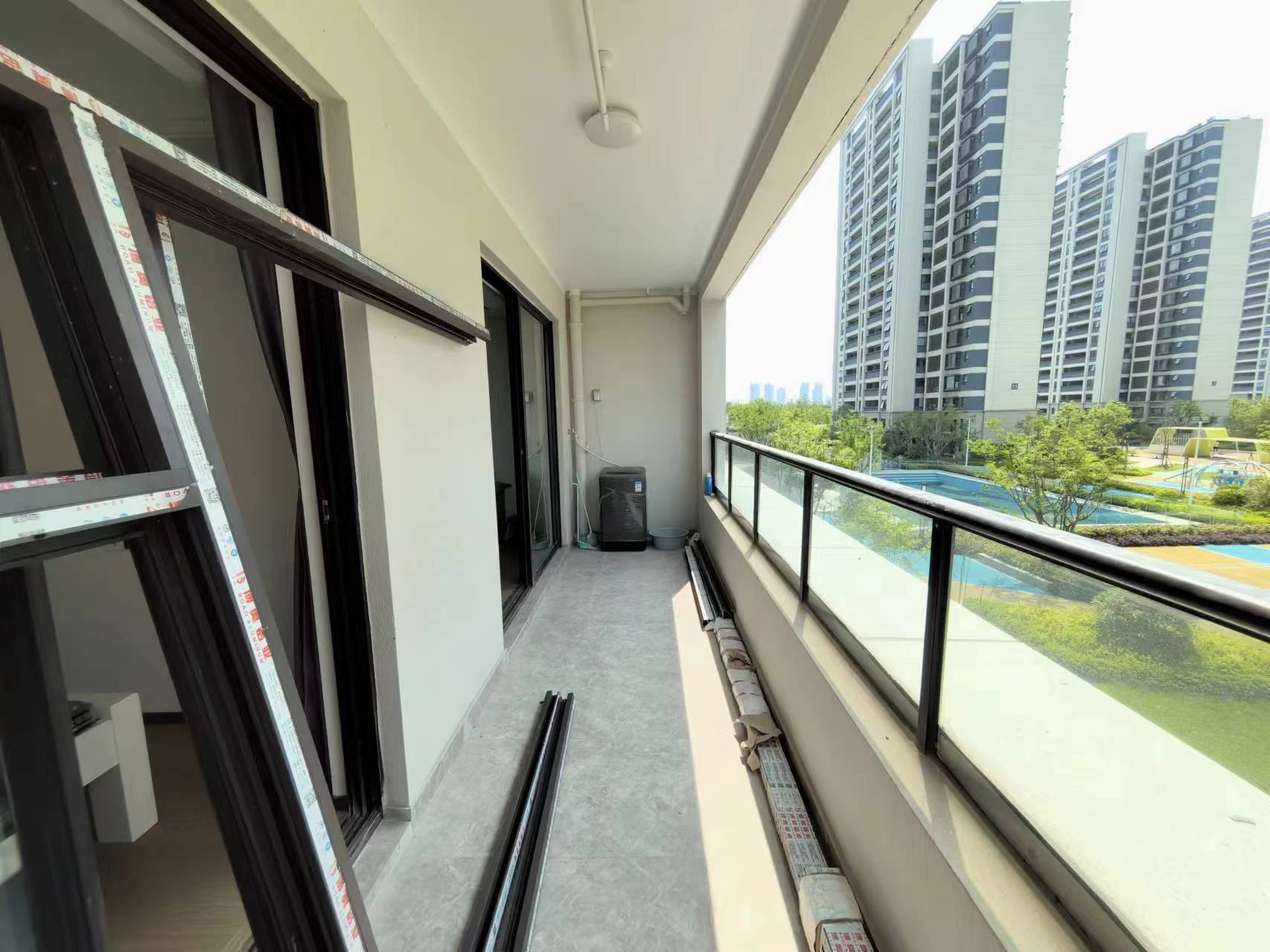 碧桂园公园星荟 3室2厅1卫 102m&sup2;