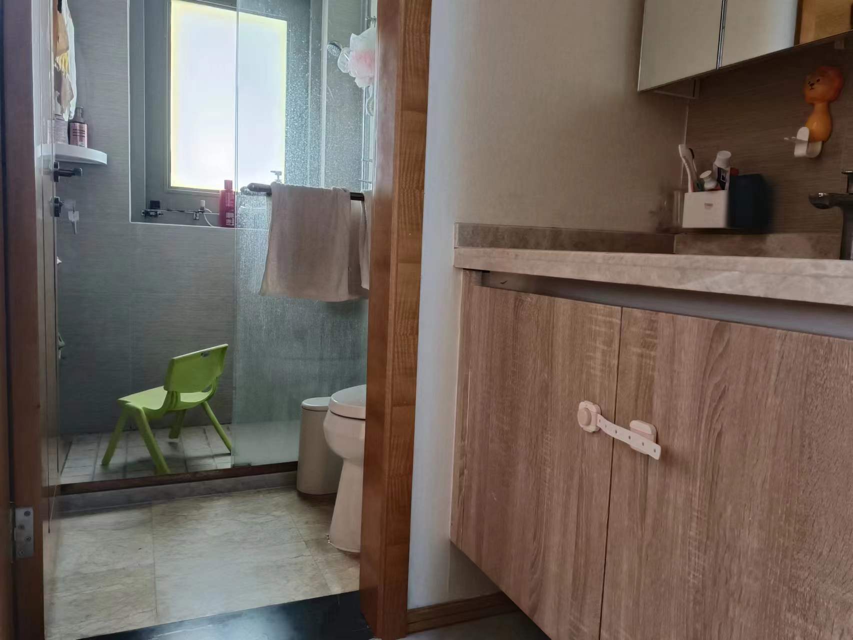 中南世纪花城三期 4室2厅2卫 144m&sup2;