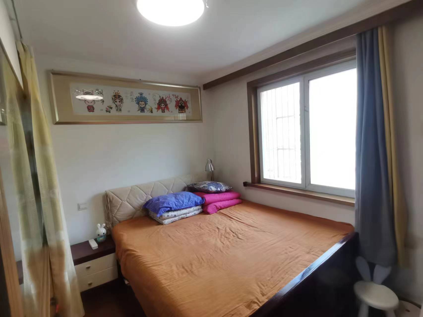 滨江花园 3室2厅1卫 98.80m&sup2;