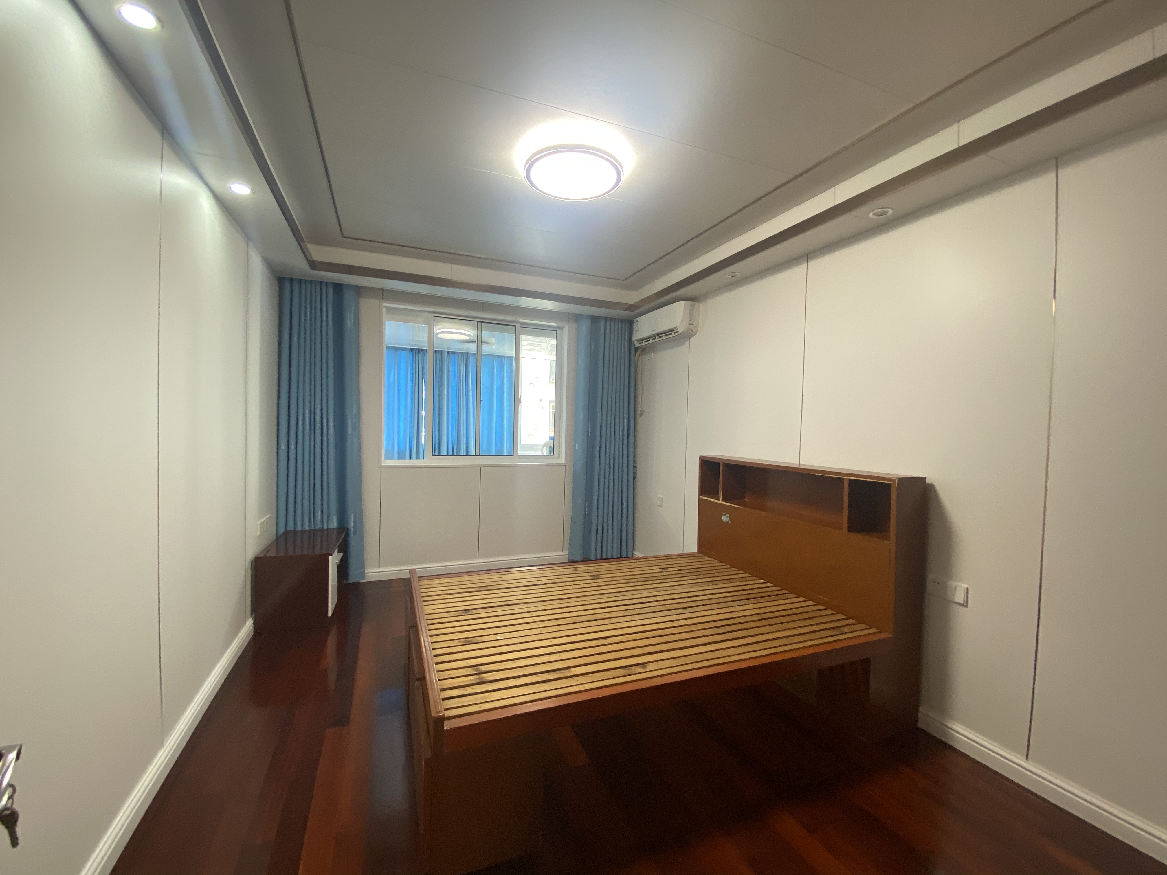 八角亭小区 3室2厅1卫 117m&sup2;