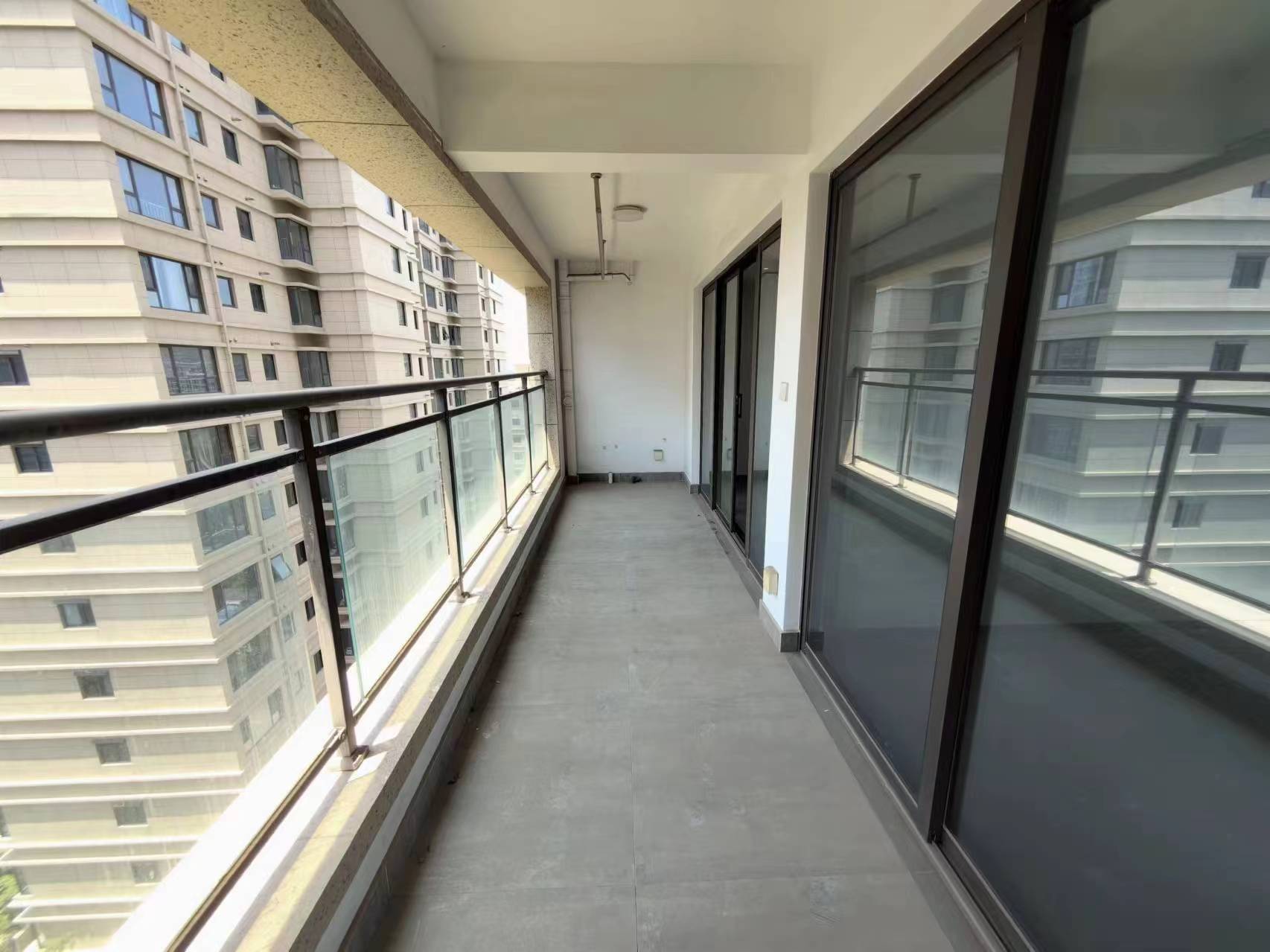 远创樾府 4室2厅2卫 130m&sup2;