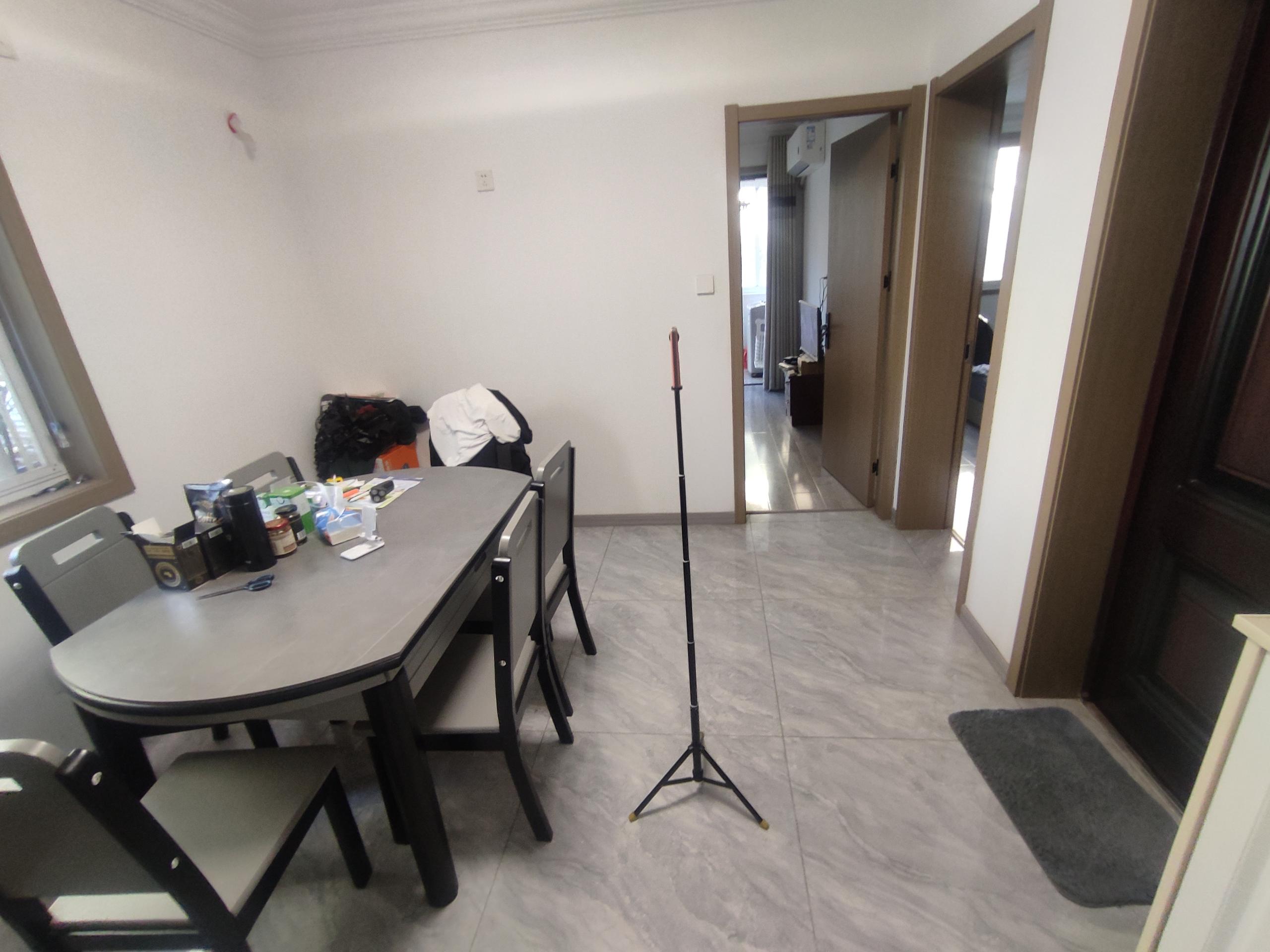 虹桥西村 2室1厅1卫 61.8m²