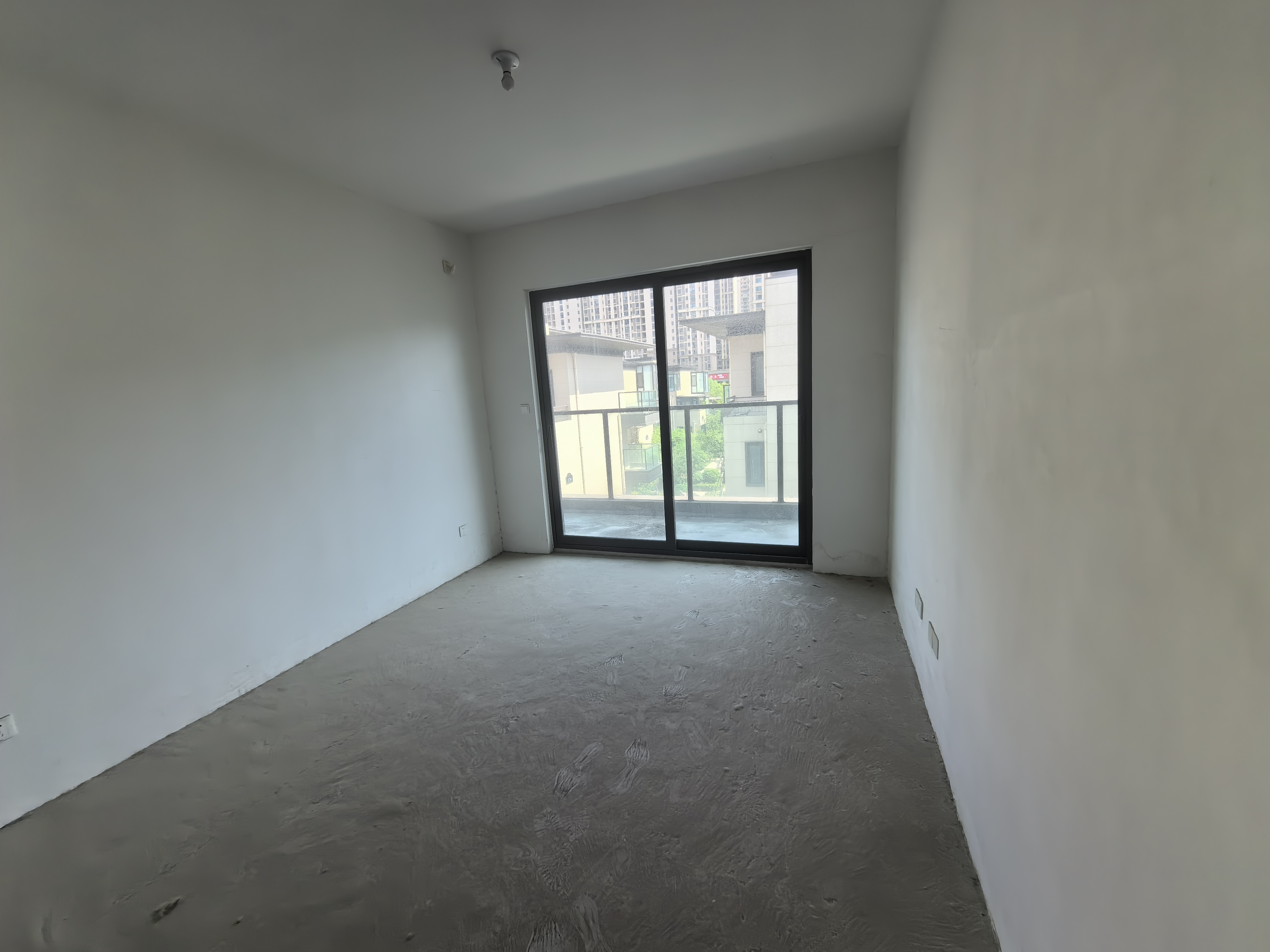 云樾东方 3室2厅3卫 159.00m²