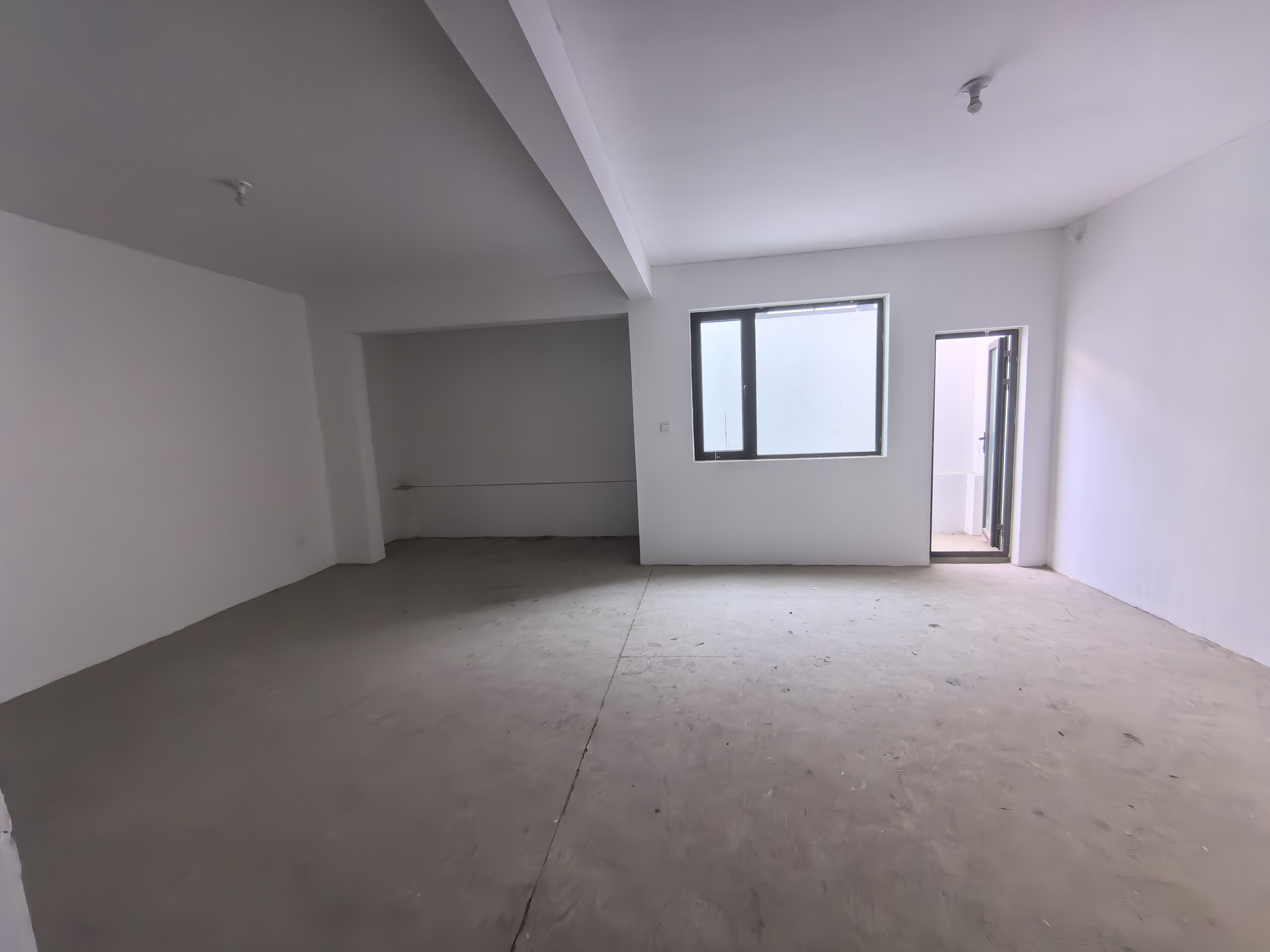 云樾东方 3室2厅3卫 159.00m²
