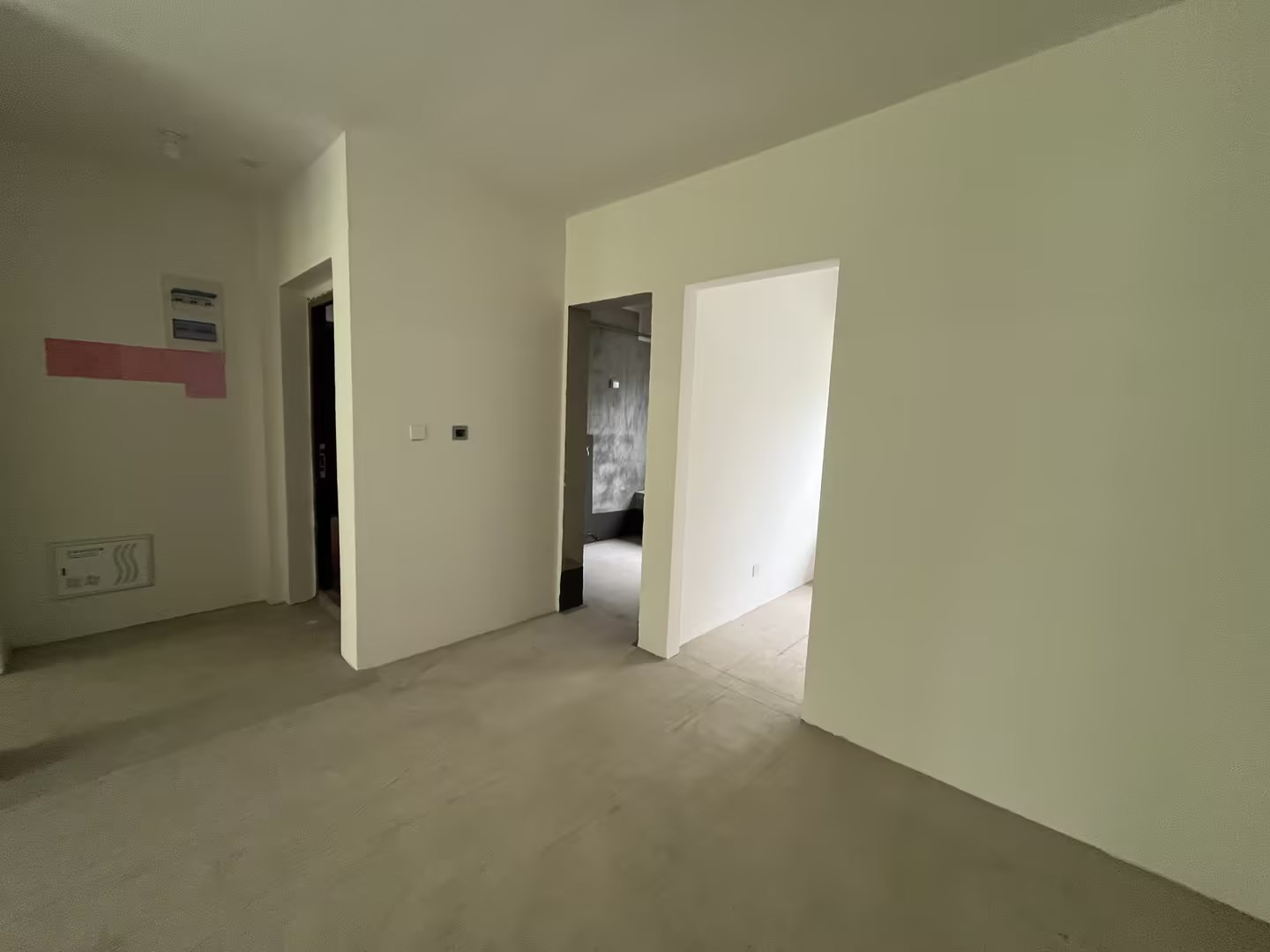 东时区 3室2厅2卫 96.00m&sup2;