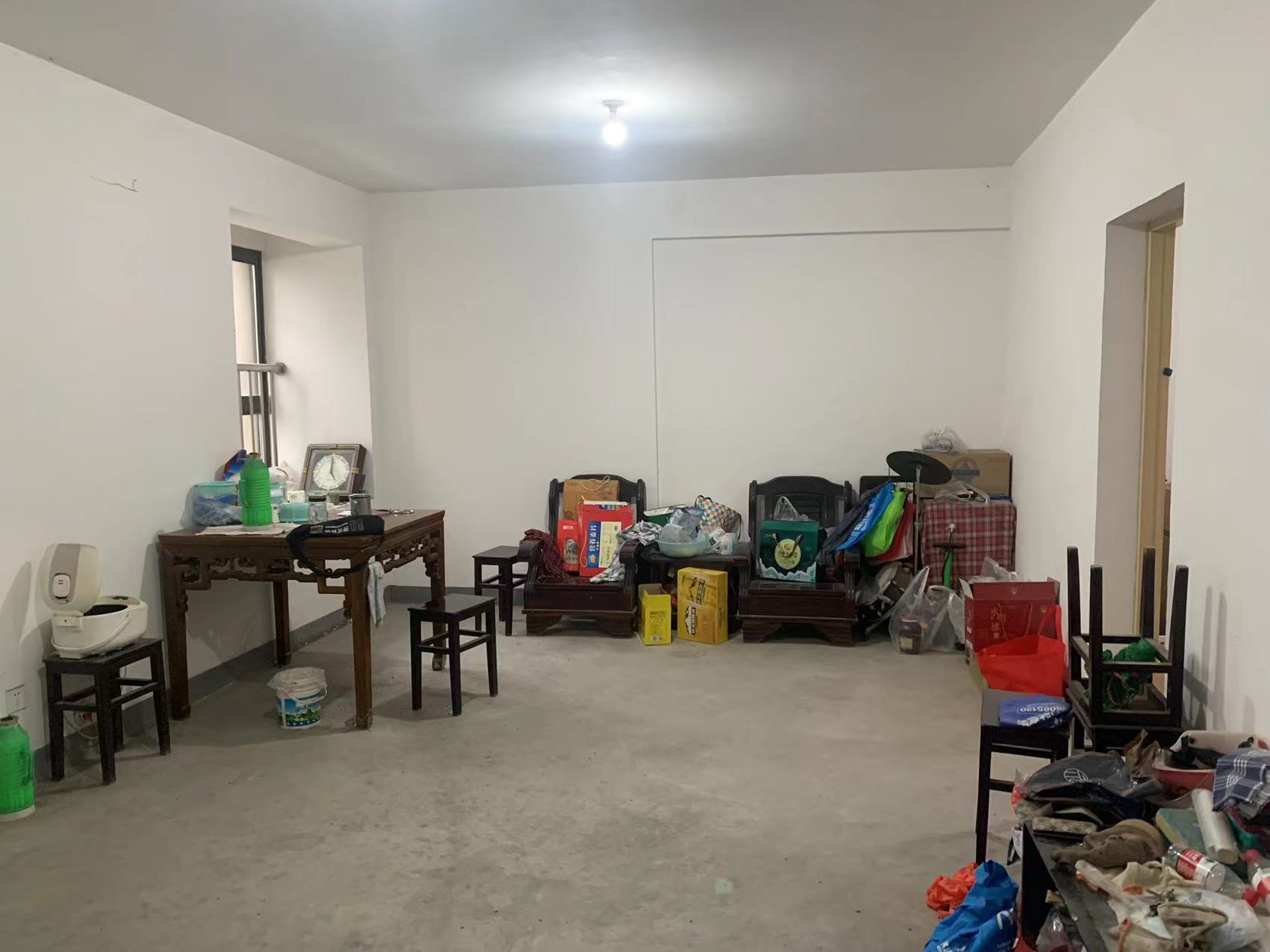 同和嘉苑南区 3室2厅1卫 122.00m²