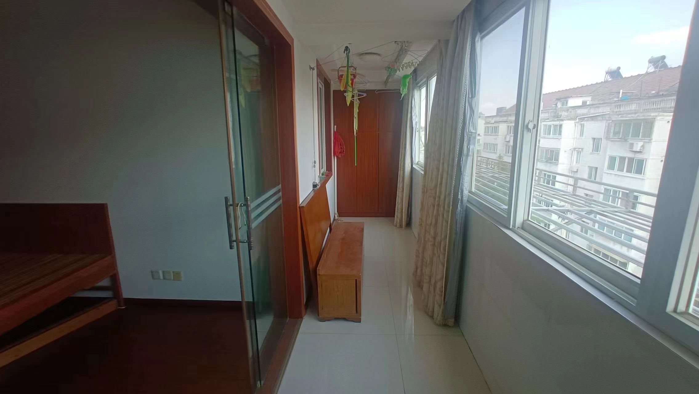 金辉花园 6室2厅2卫 142m&sup2;