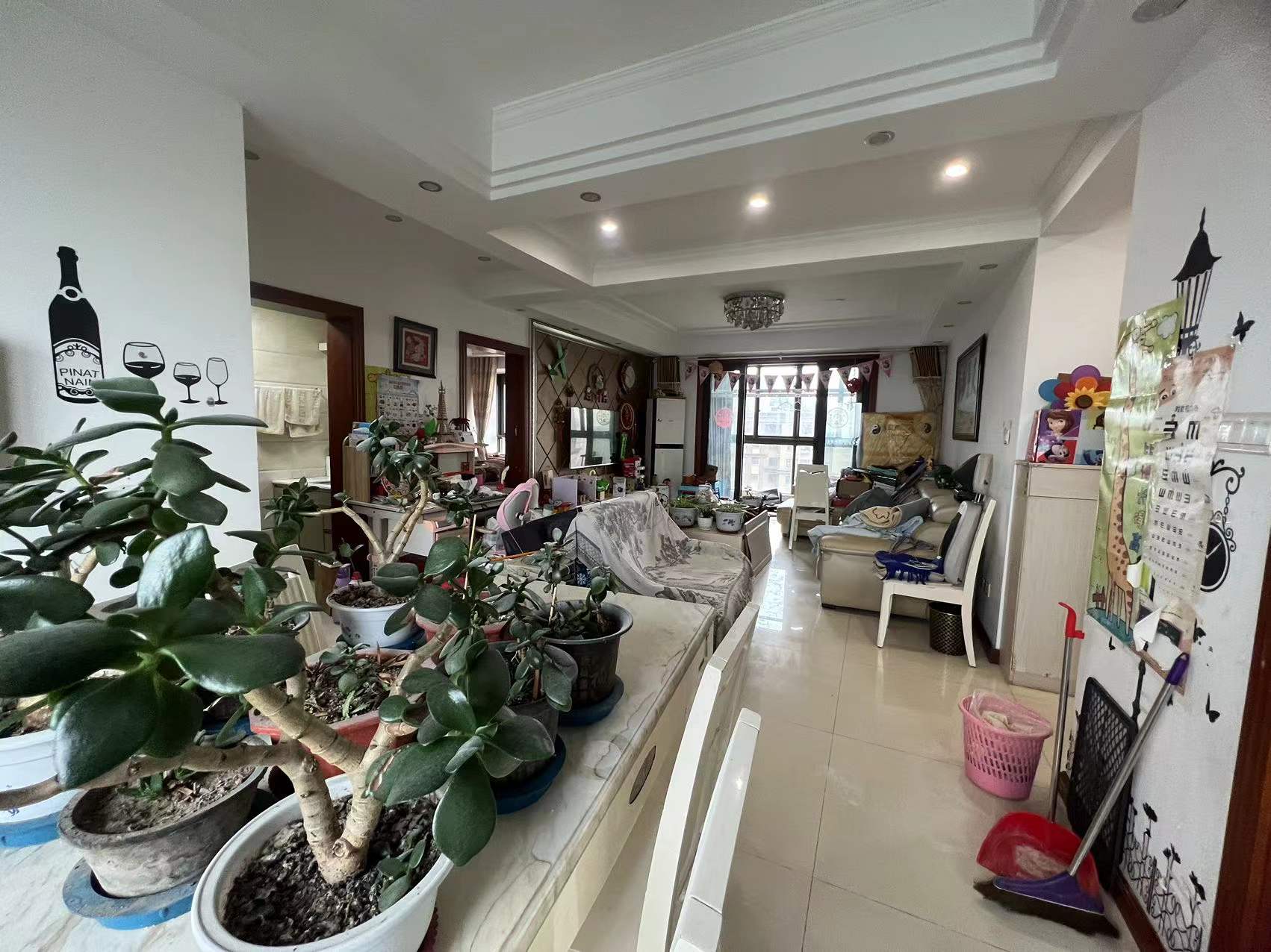 帝奥世伦名郡 3室2厅1卫 125m²