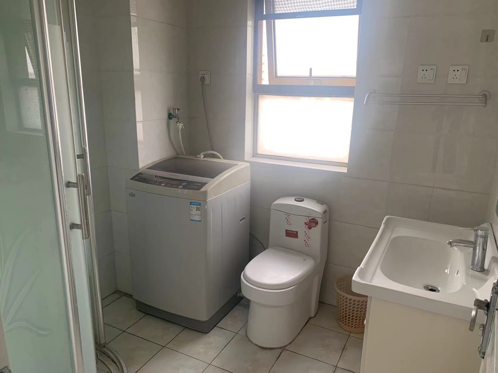 恒盛豪庭 3室2厅2卫 132.00m&sup2;