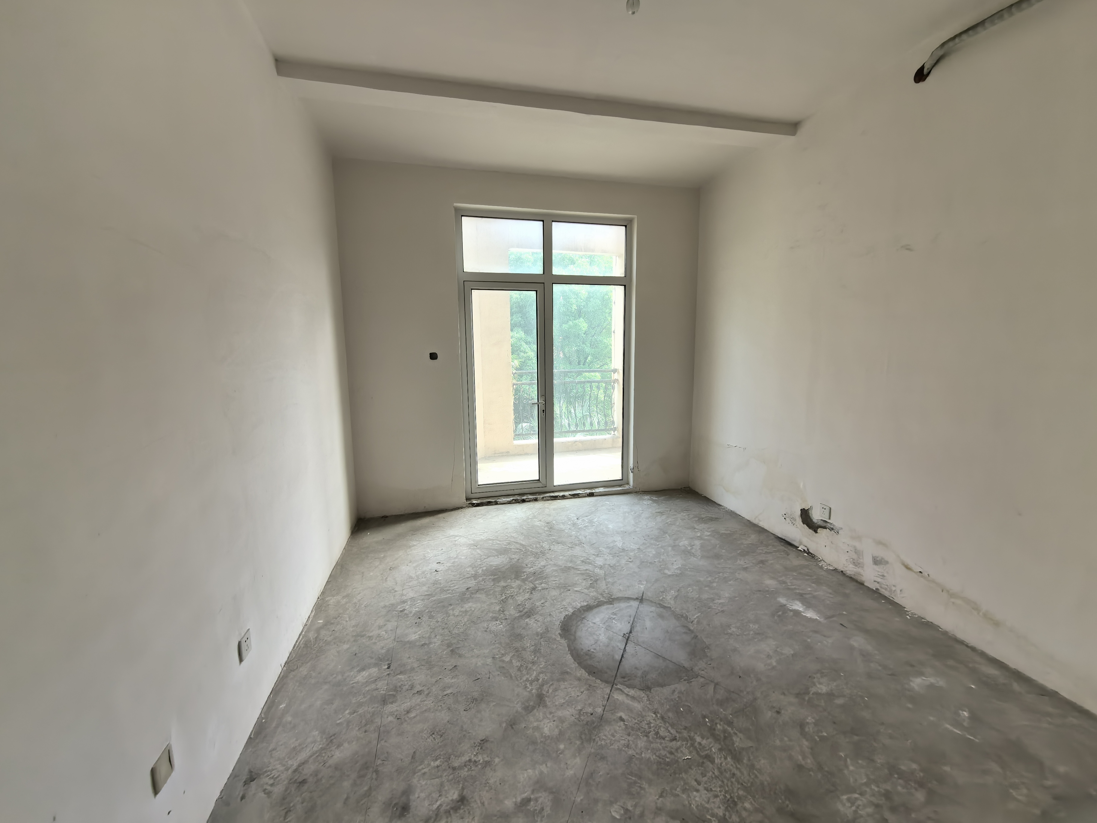 军山花园 4室2厅3卫 235.00m&sup2;