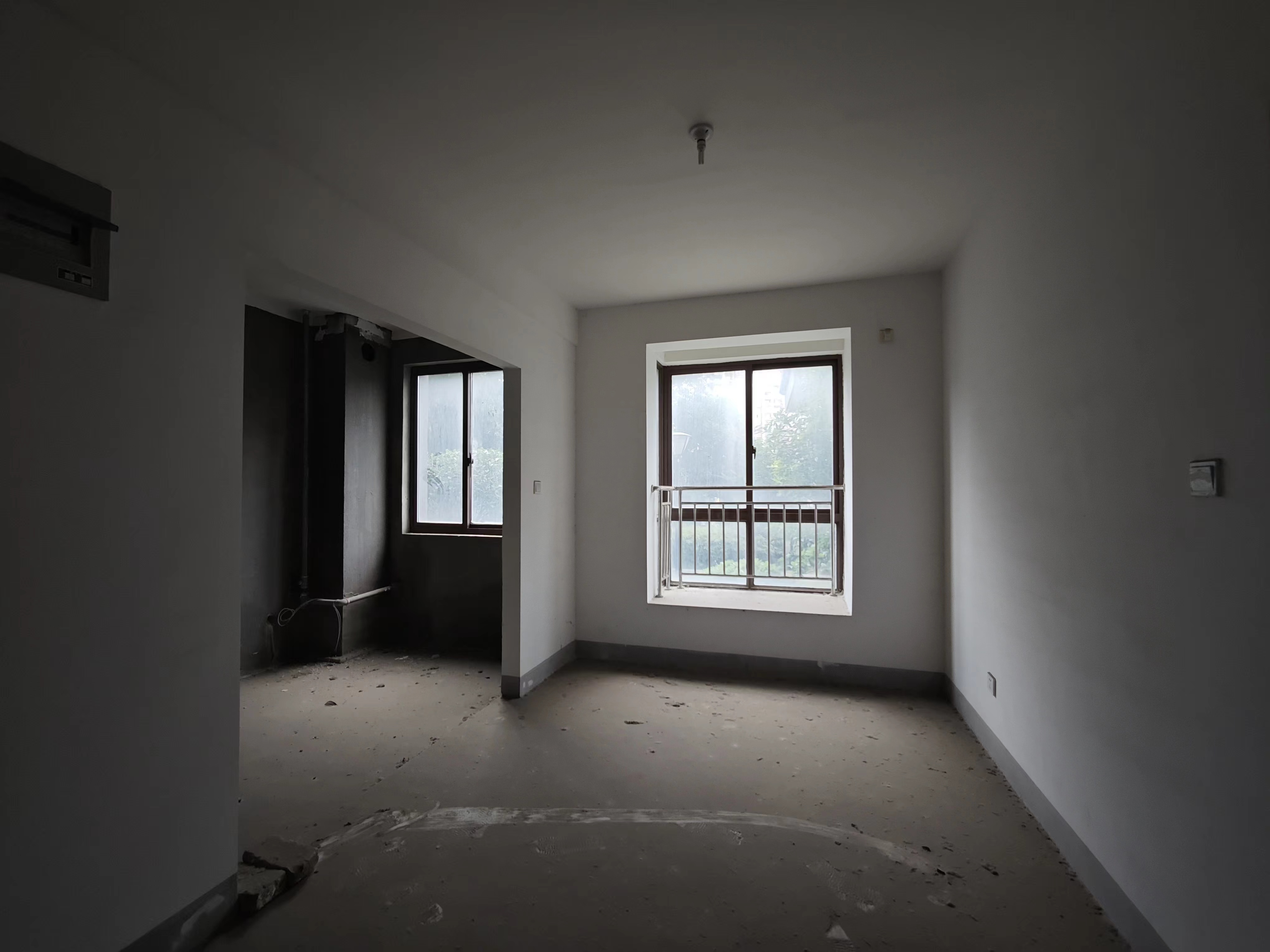 山景水岸 3室2厅2卫 144m²