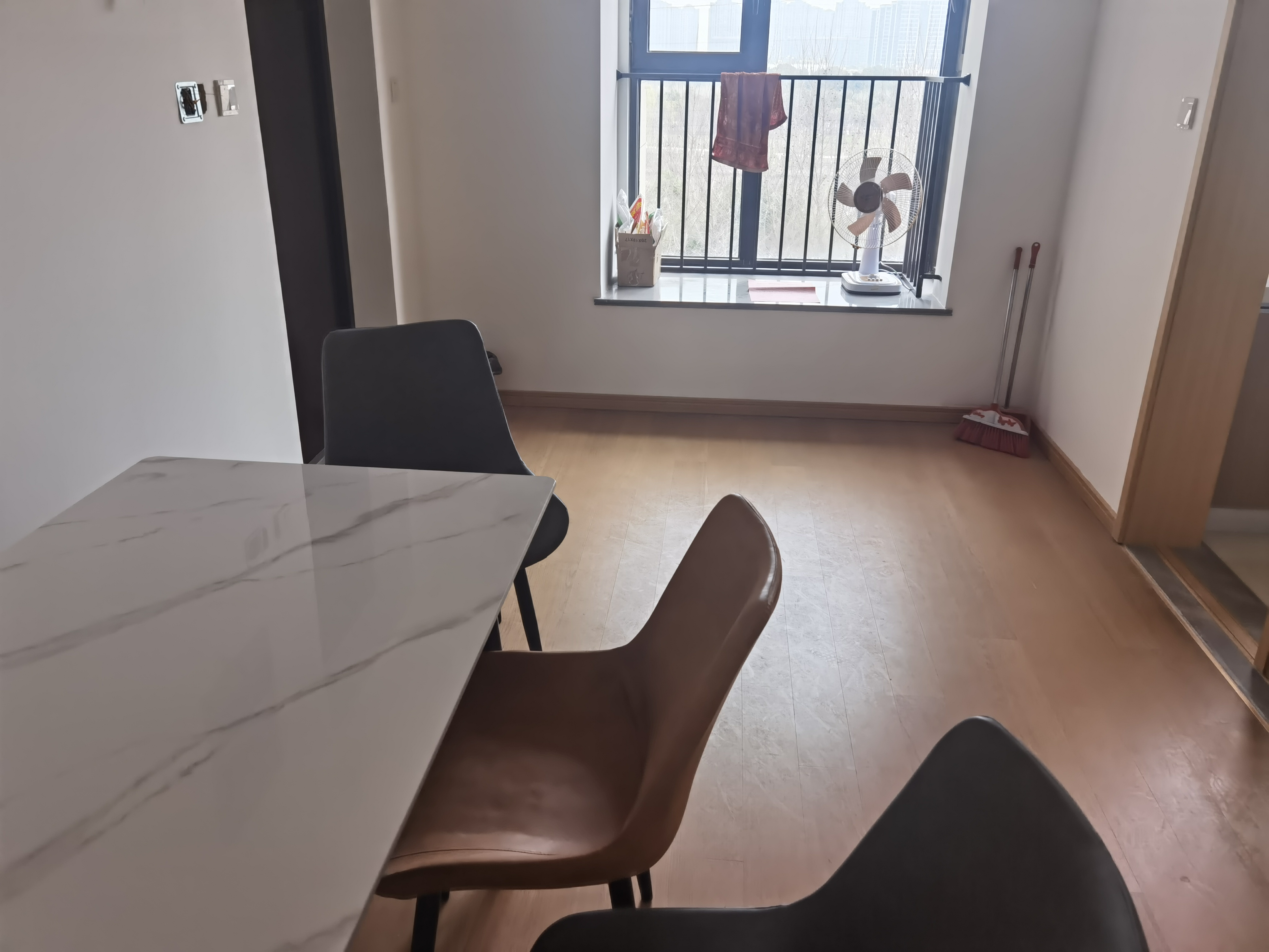 时光漫城 4室2厅2卫 124m²