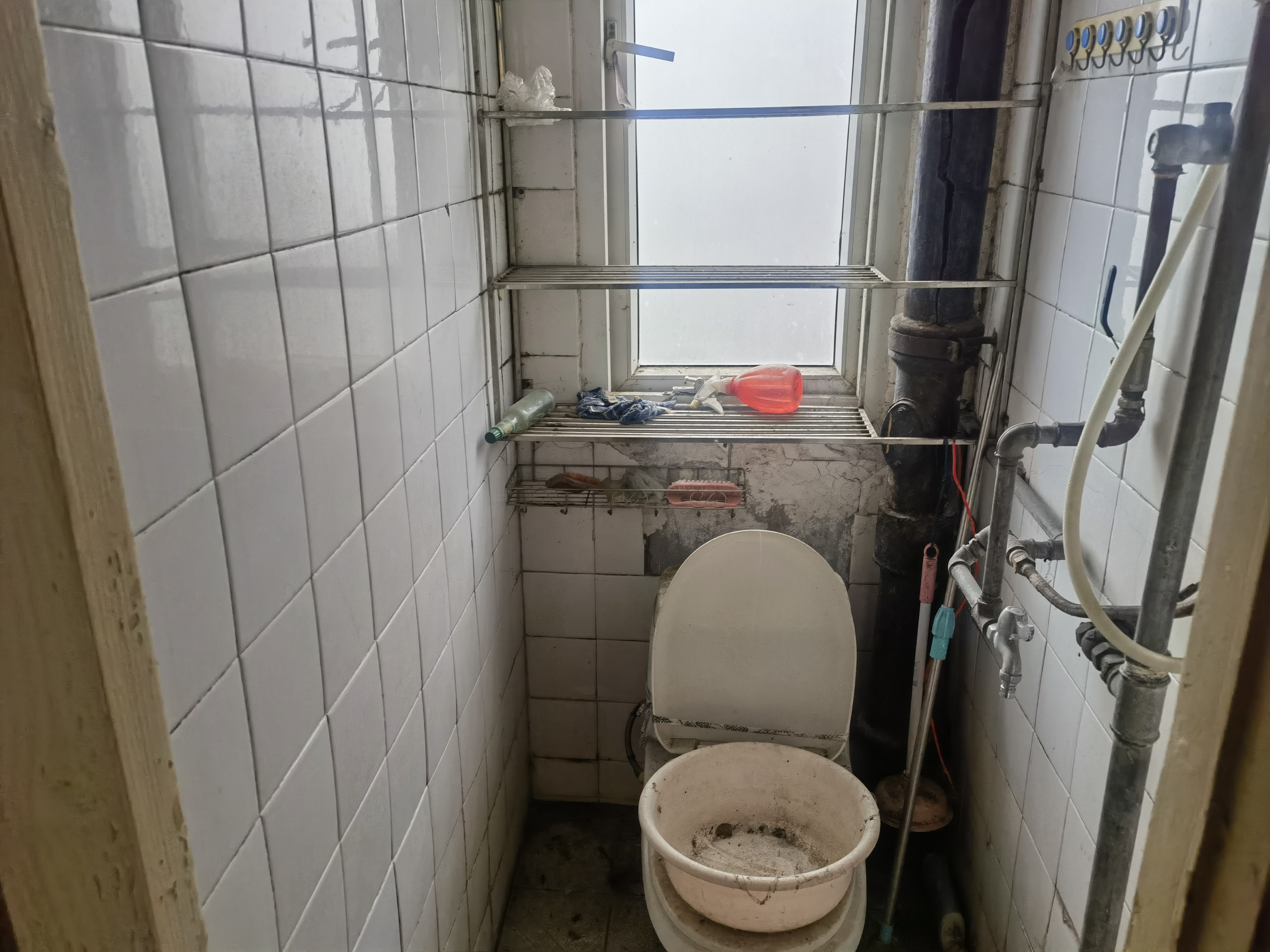 青年路新村 3室1厅1卫 74.24m&sup2;