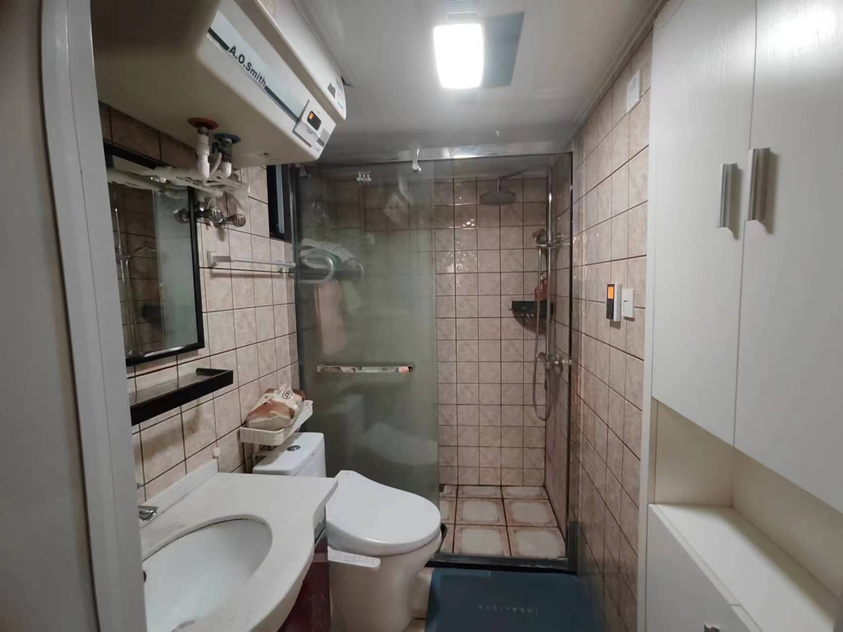 光明东村一期 4室2厅2卫 165.31m&sup2;