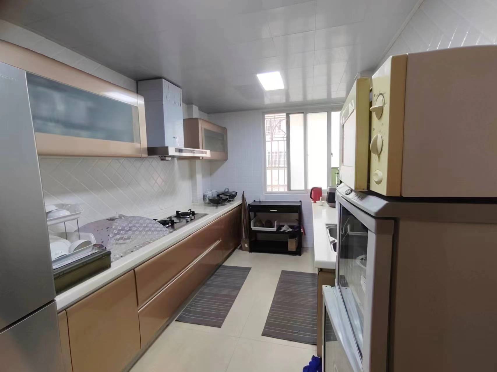 光明东村一期 4室2厅2卫 165.31m&sup2;