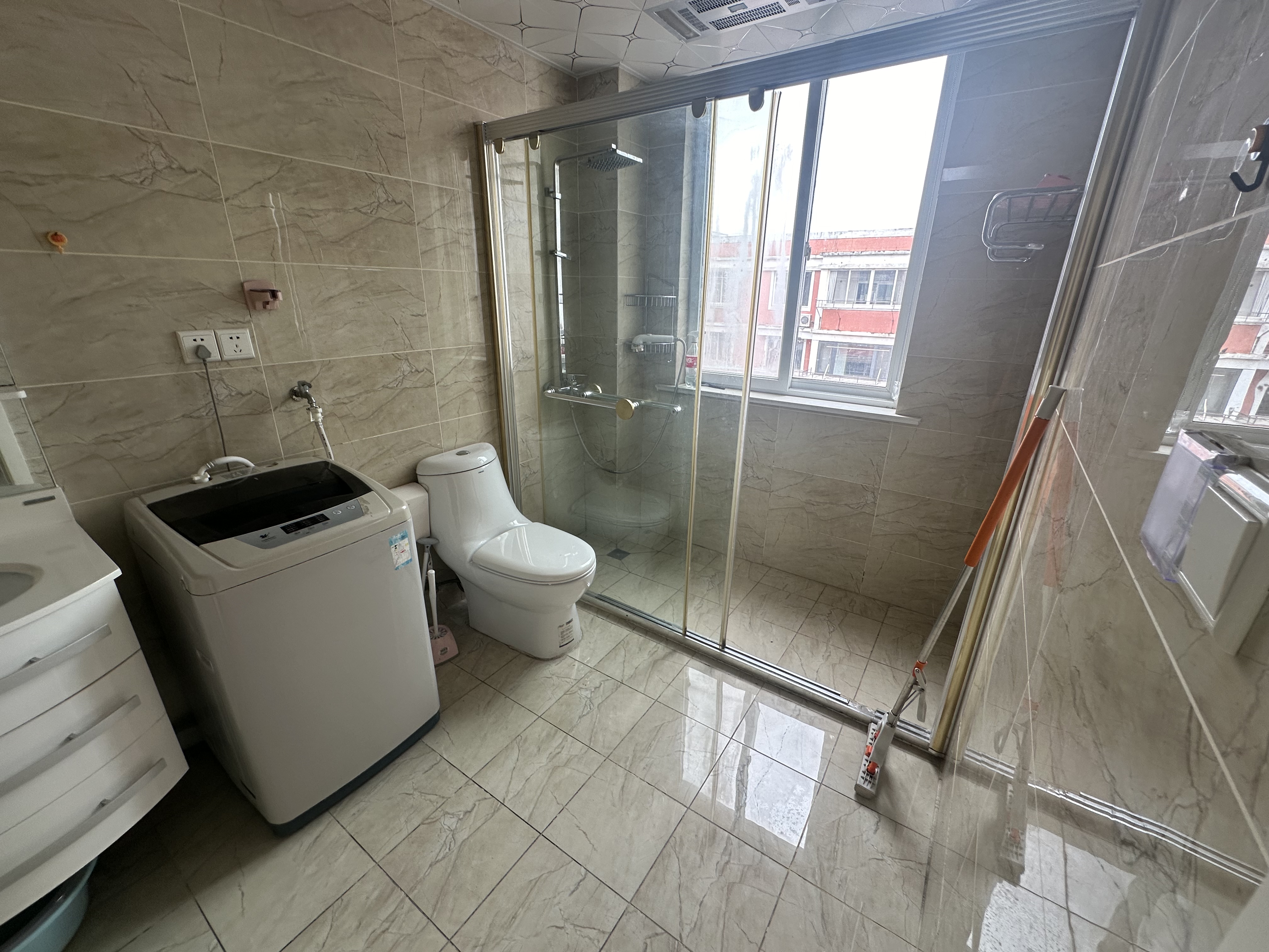 宝隆花园 2室1厅1卫 75.00m&sup2;