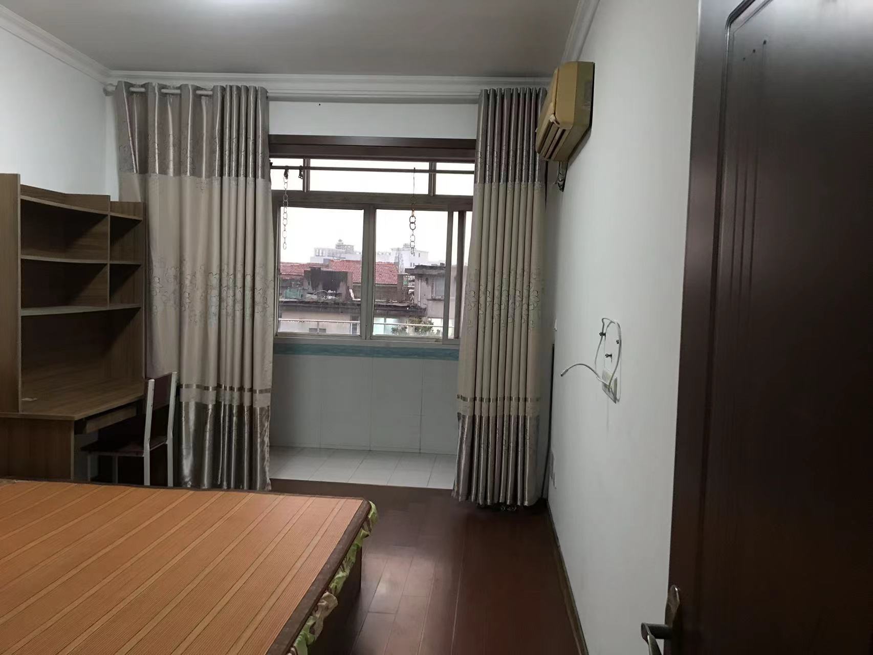 新建路新村 2室1厅1卫 65m&sup2;