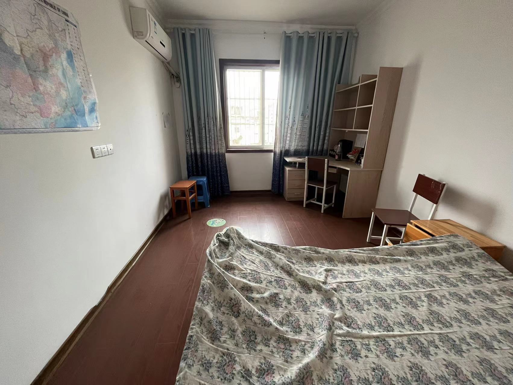 新建路新村 2室1厅1卫 65m&sup2;