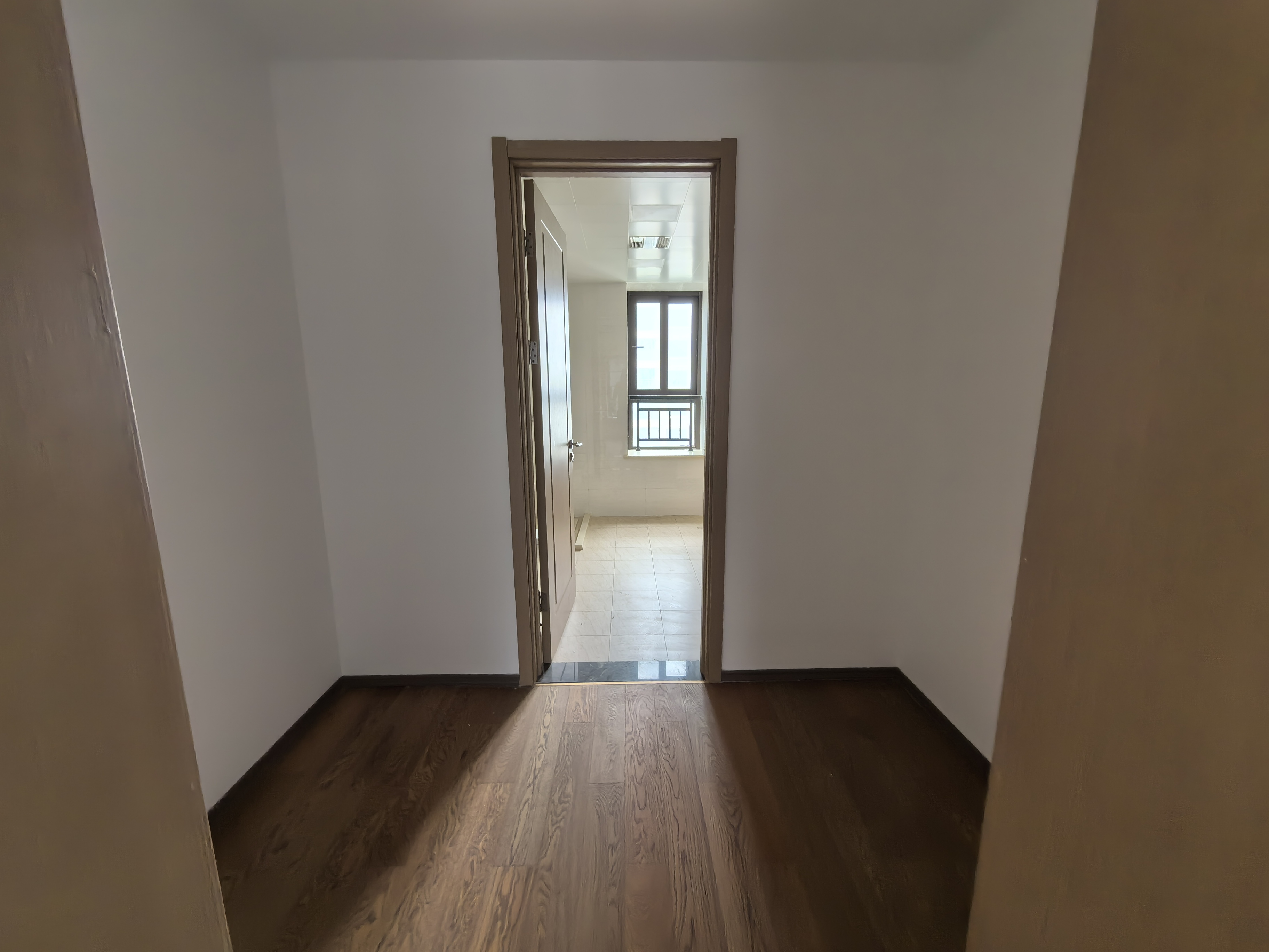 春风南岸东园 4室2厅2卫 215m&sup2;