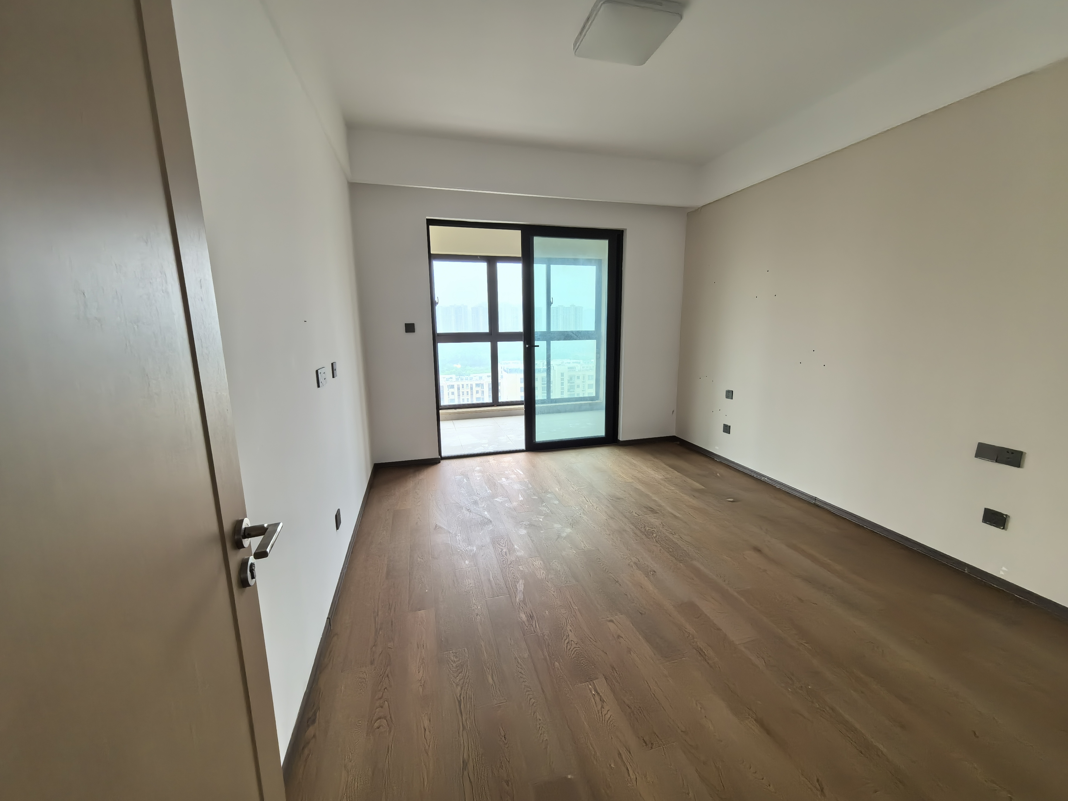 春风南岸东园 4室2厅3卫 215m&sup2;