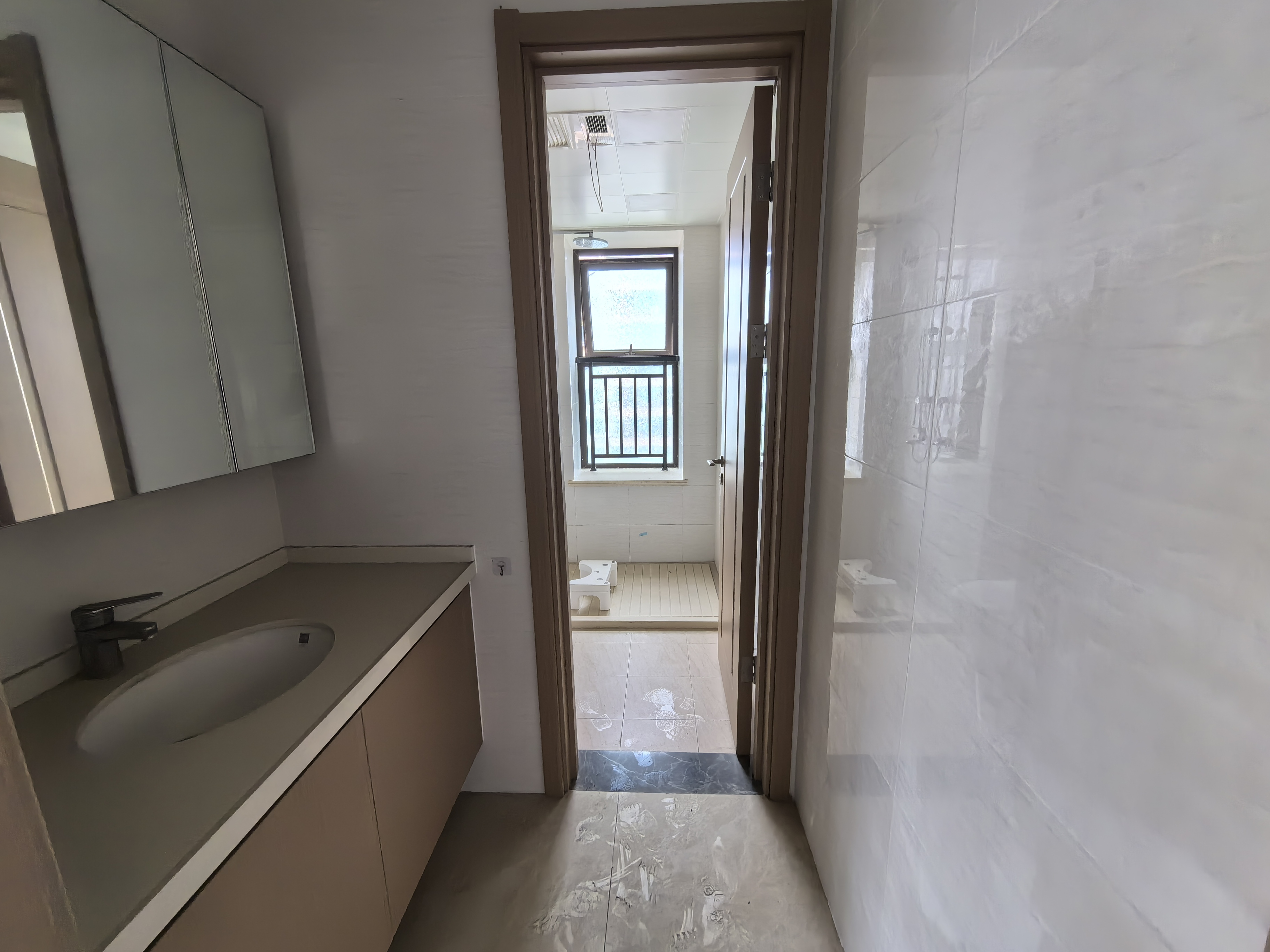 春风南岸东园 4室2厅3卫 215m&sup2;