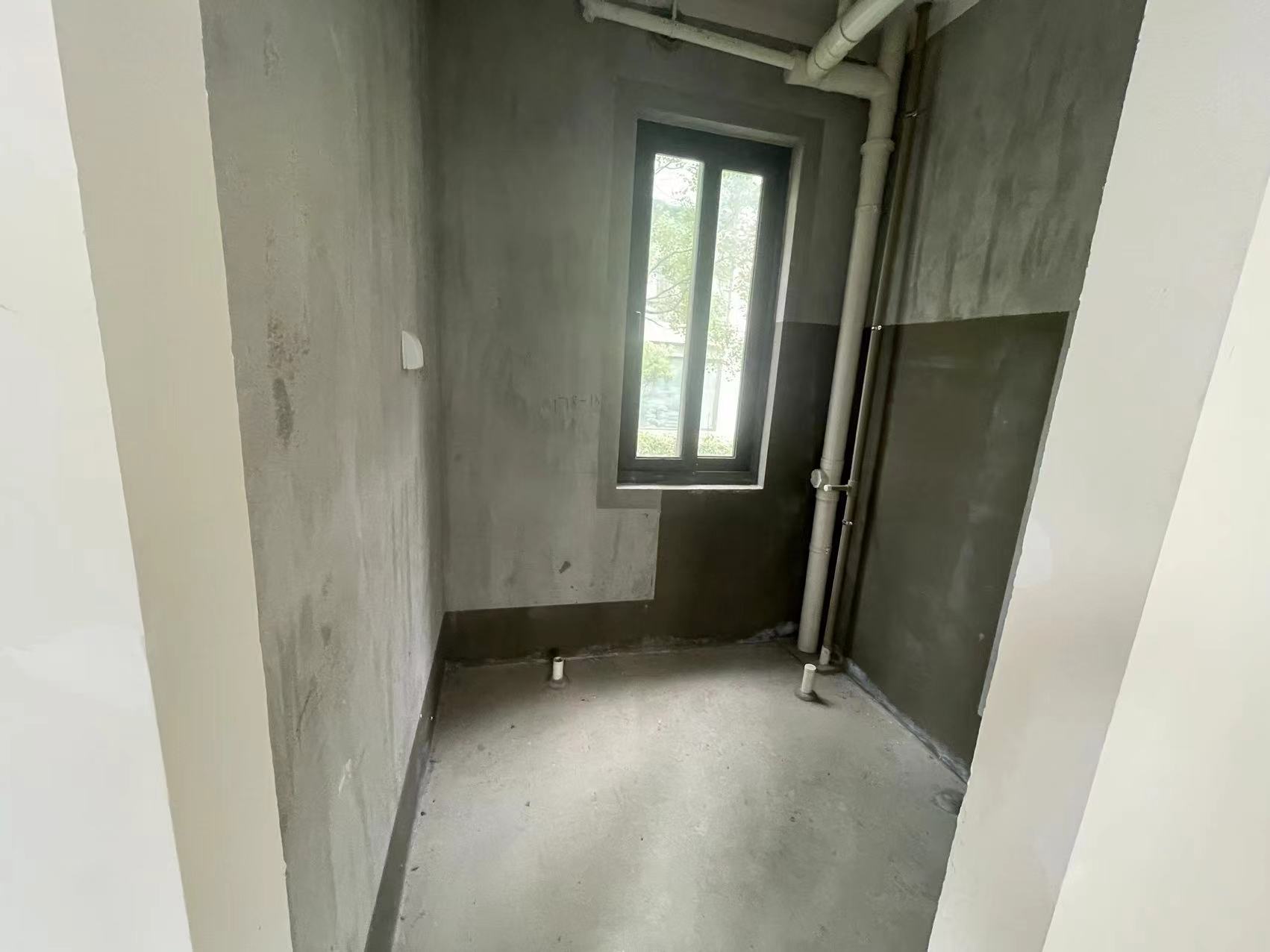 春风南岸东园 5室2厅3卫 205m&sup2;