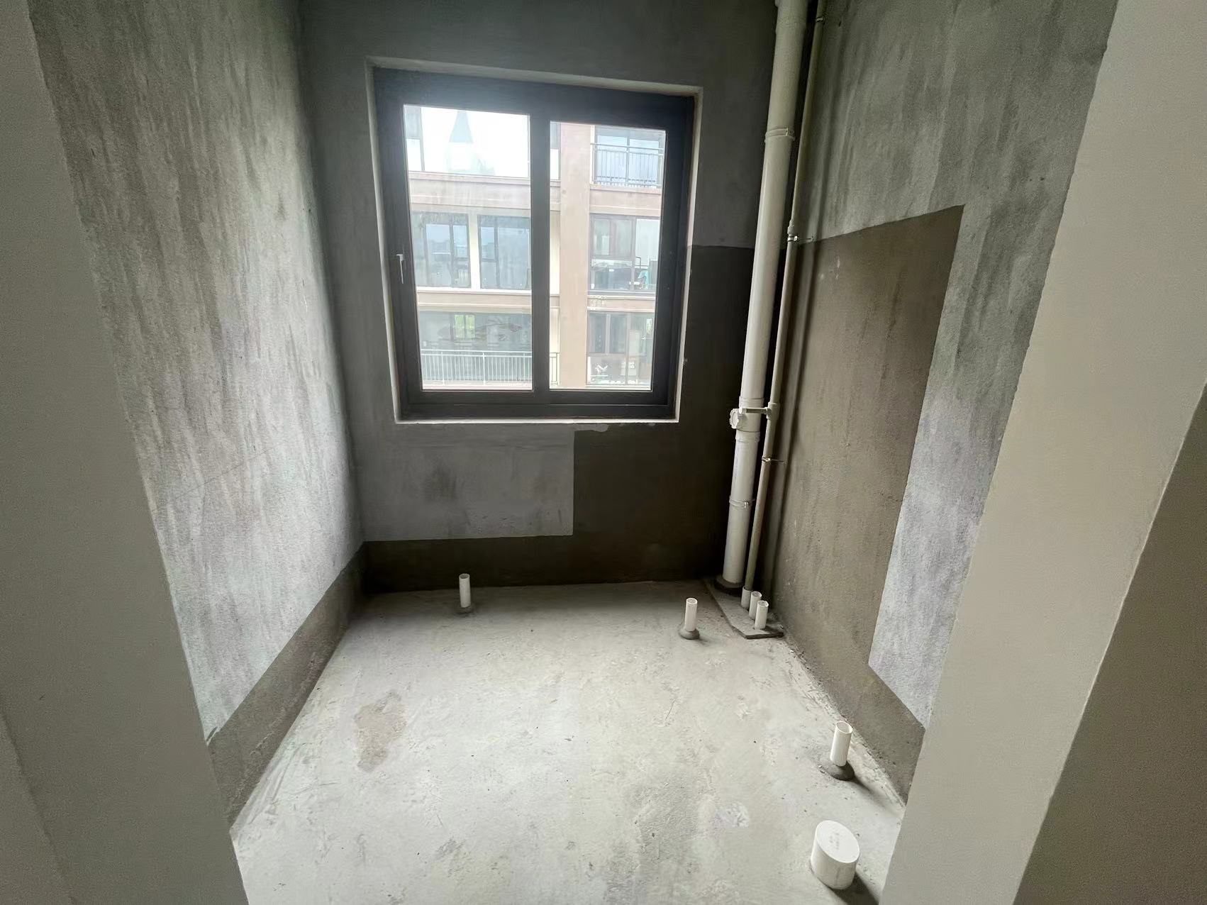 春风南岸东园 5室2厅3卫 205m&sup2;