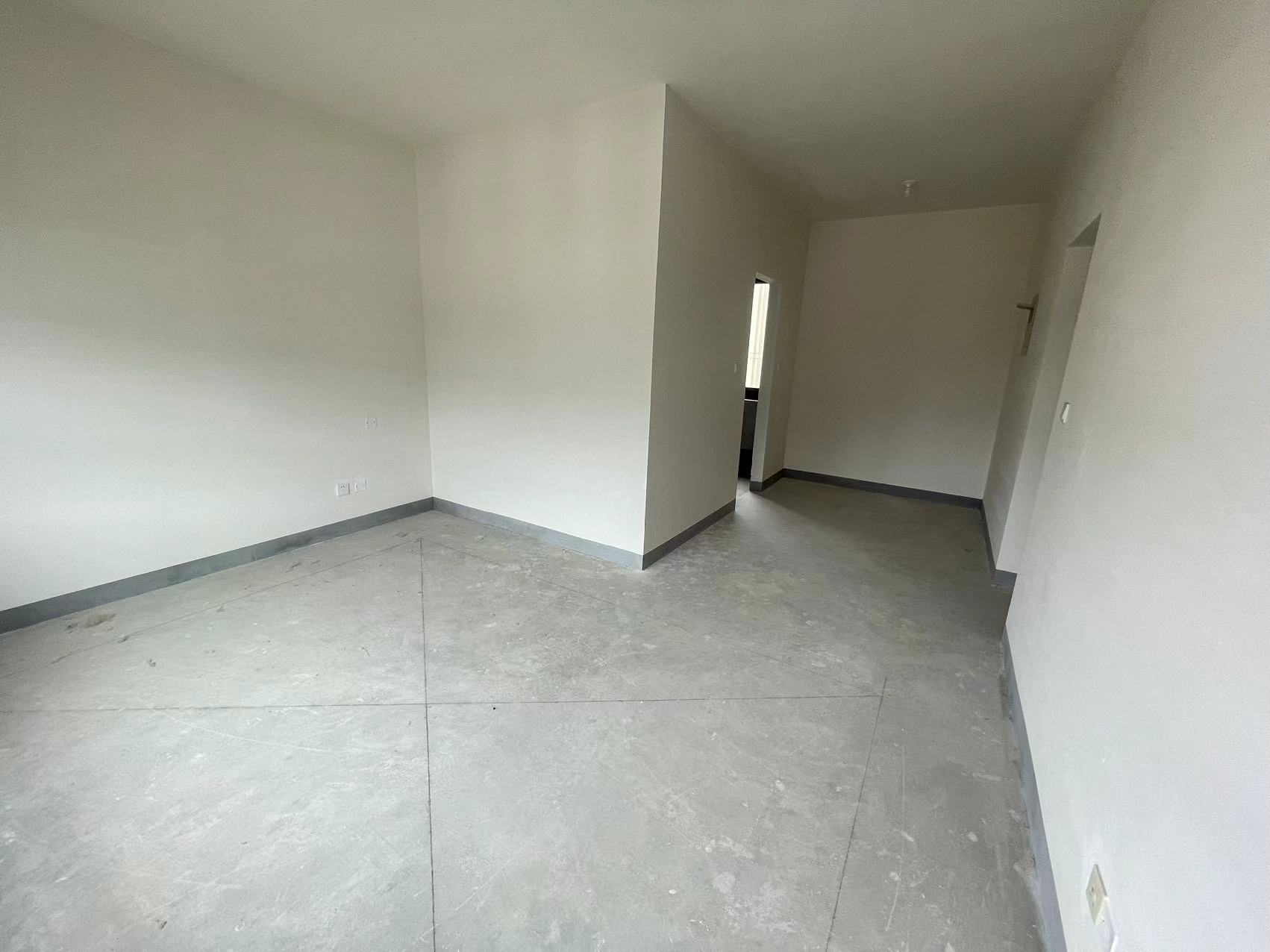 春风南岸东园 5室2厅3卫 205m&sup2;