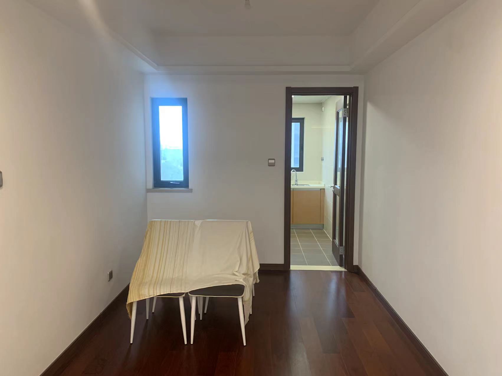 万科城市之光 3室2厅2卫 126m&sup2;