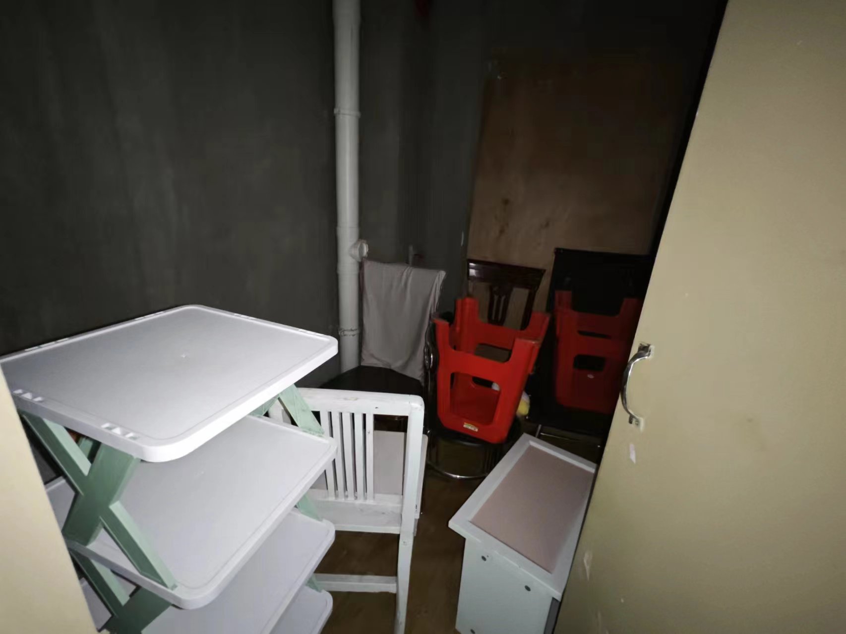 临江家园 3室2厅2卫 127m&sup2;