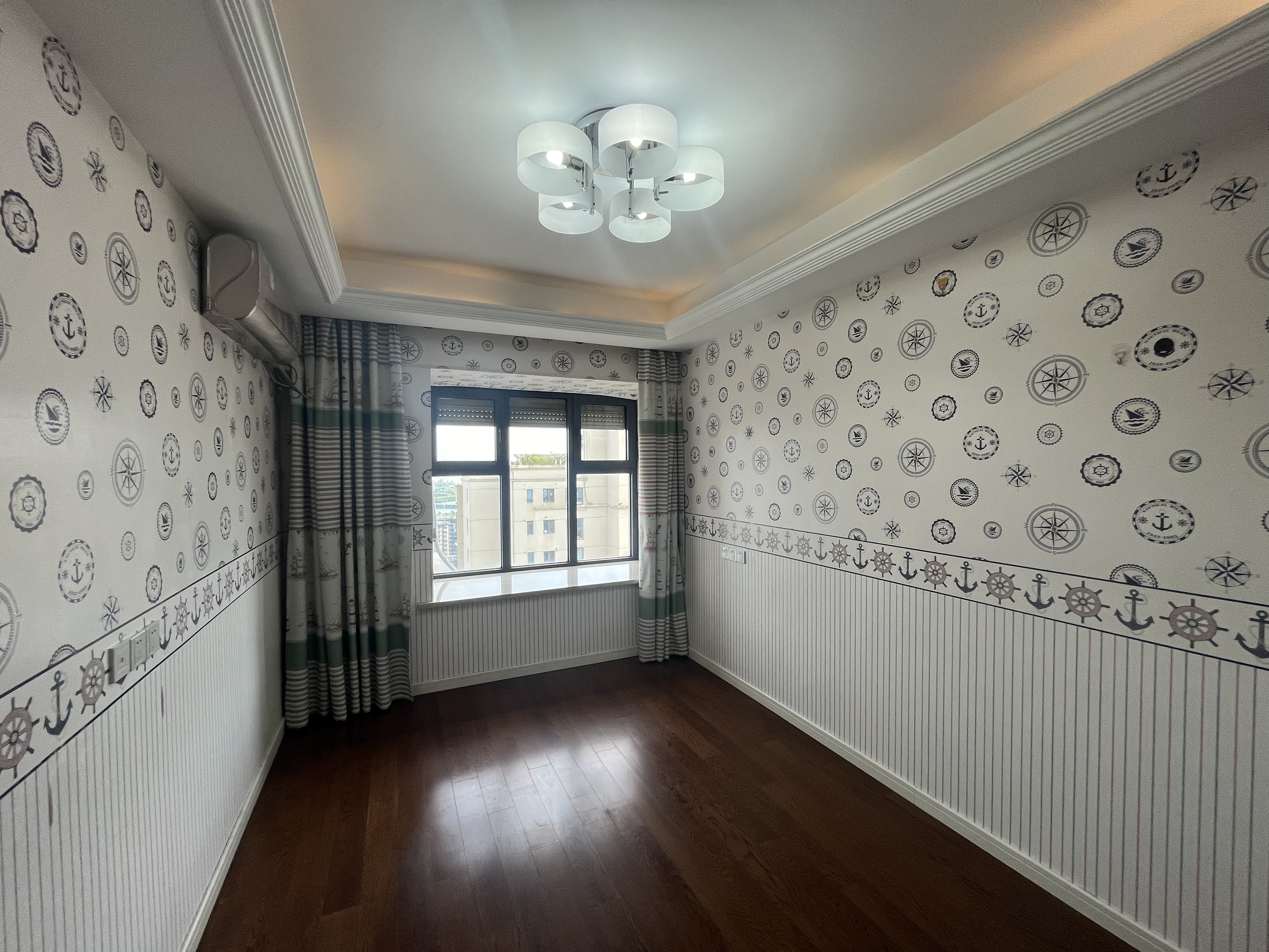 万达华府 3室2厅1卫 120.24m²