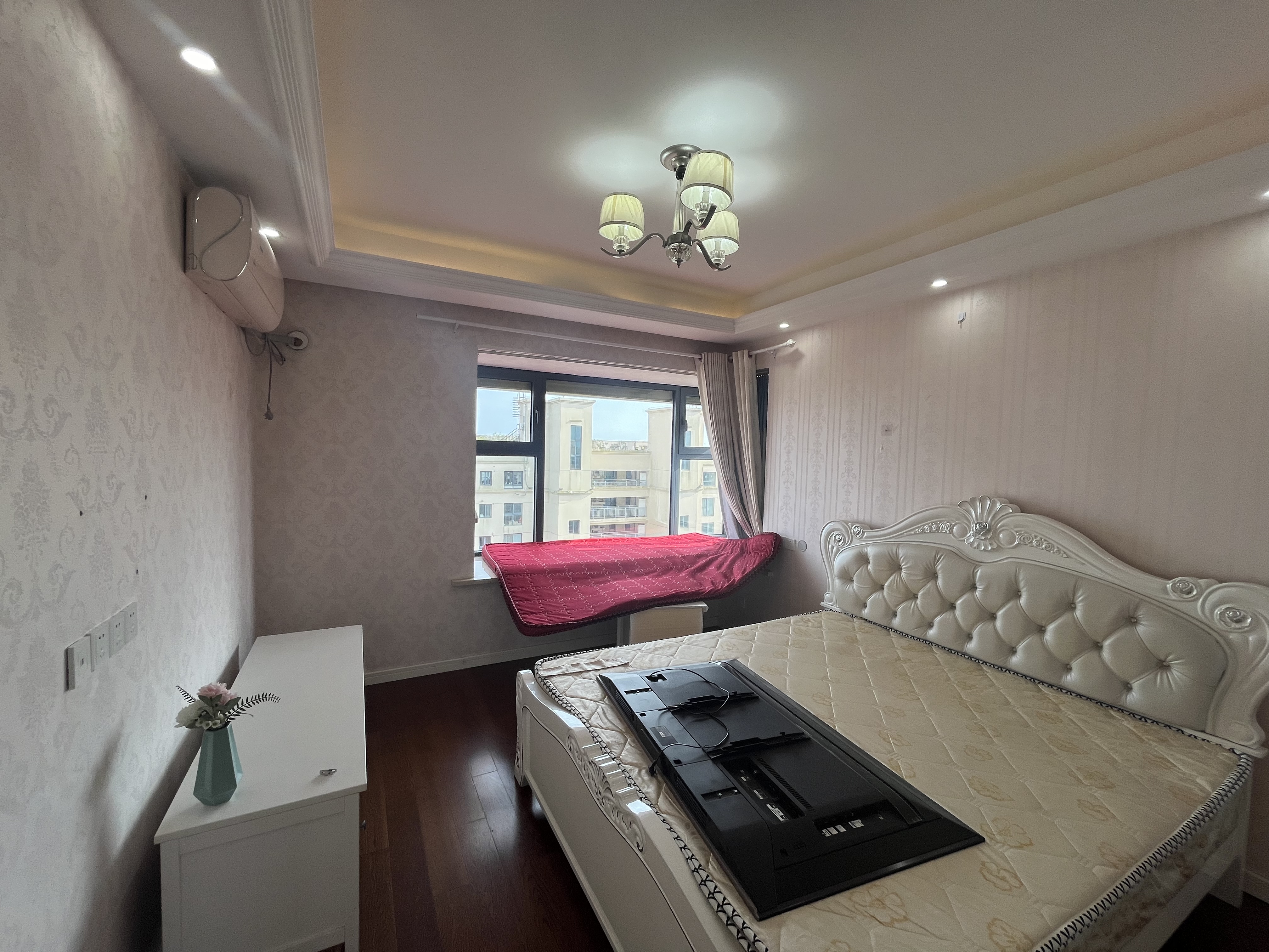 万达华府 3室2厅1卫 120.24m²