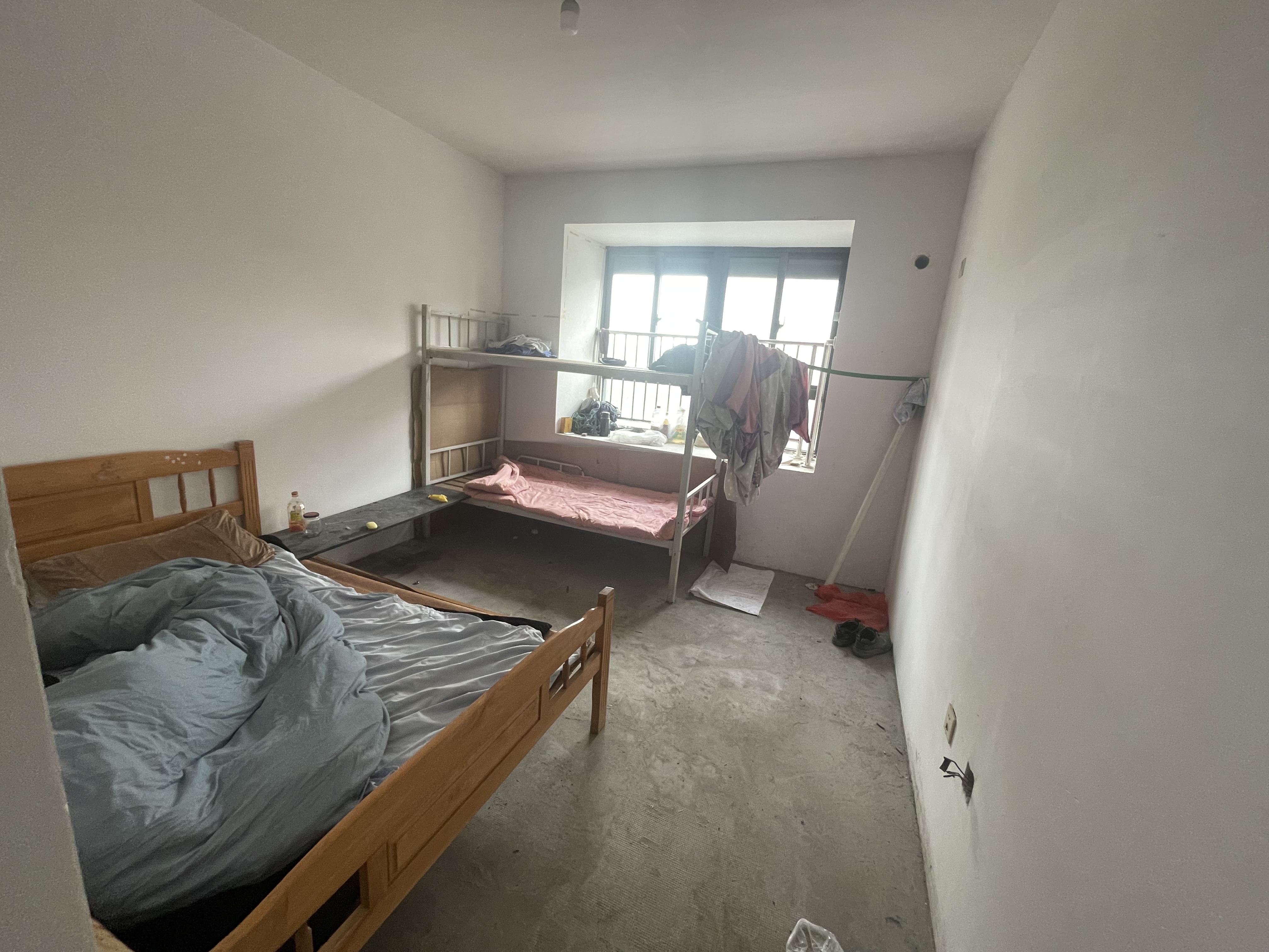 美佳盛庭 4室2厅2卫 124.43m&sup2;