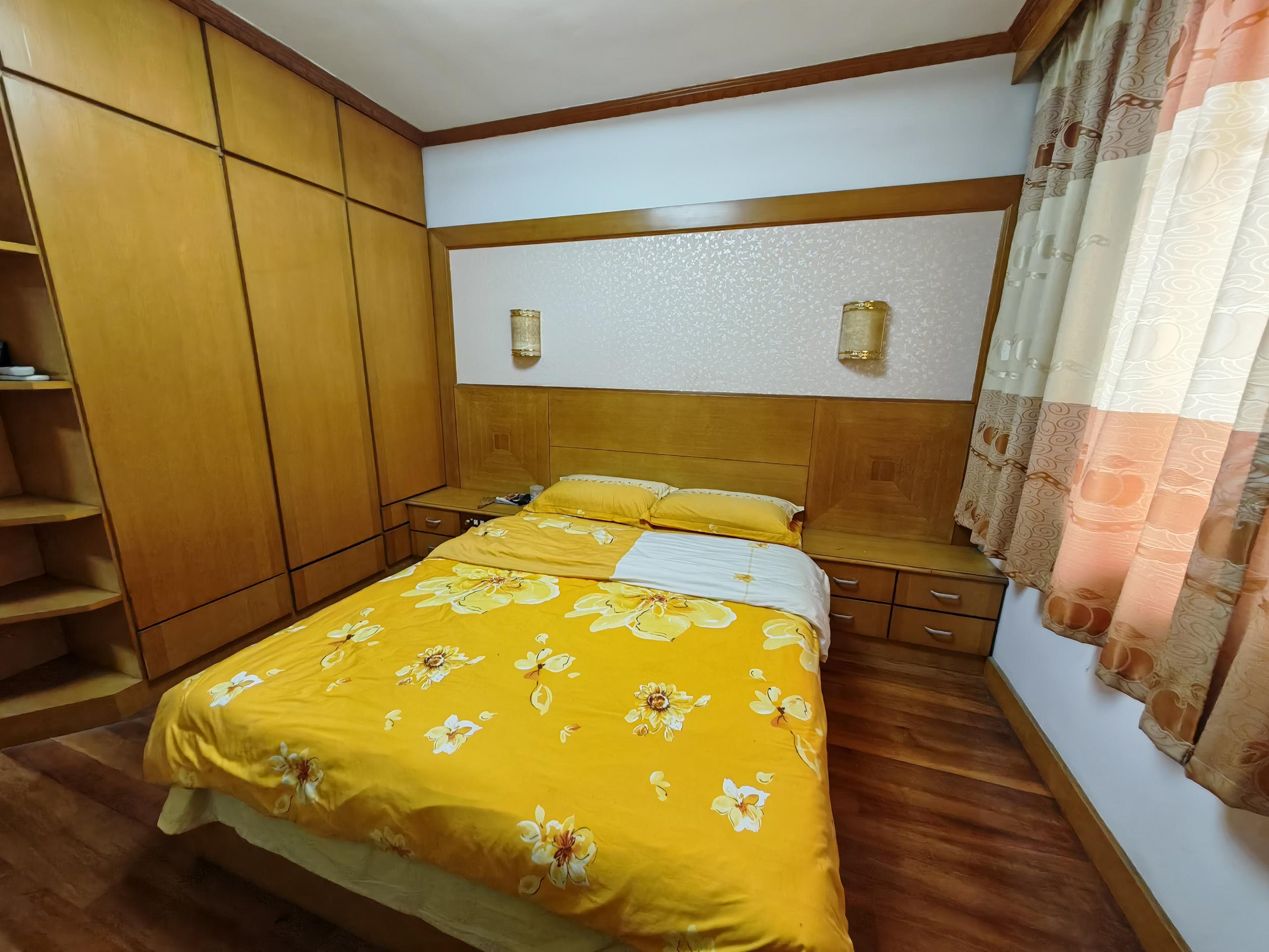 湾子头新寓 3室2厅2卫 111.2m&sup2;