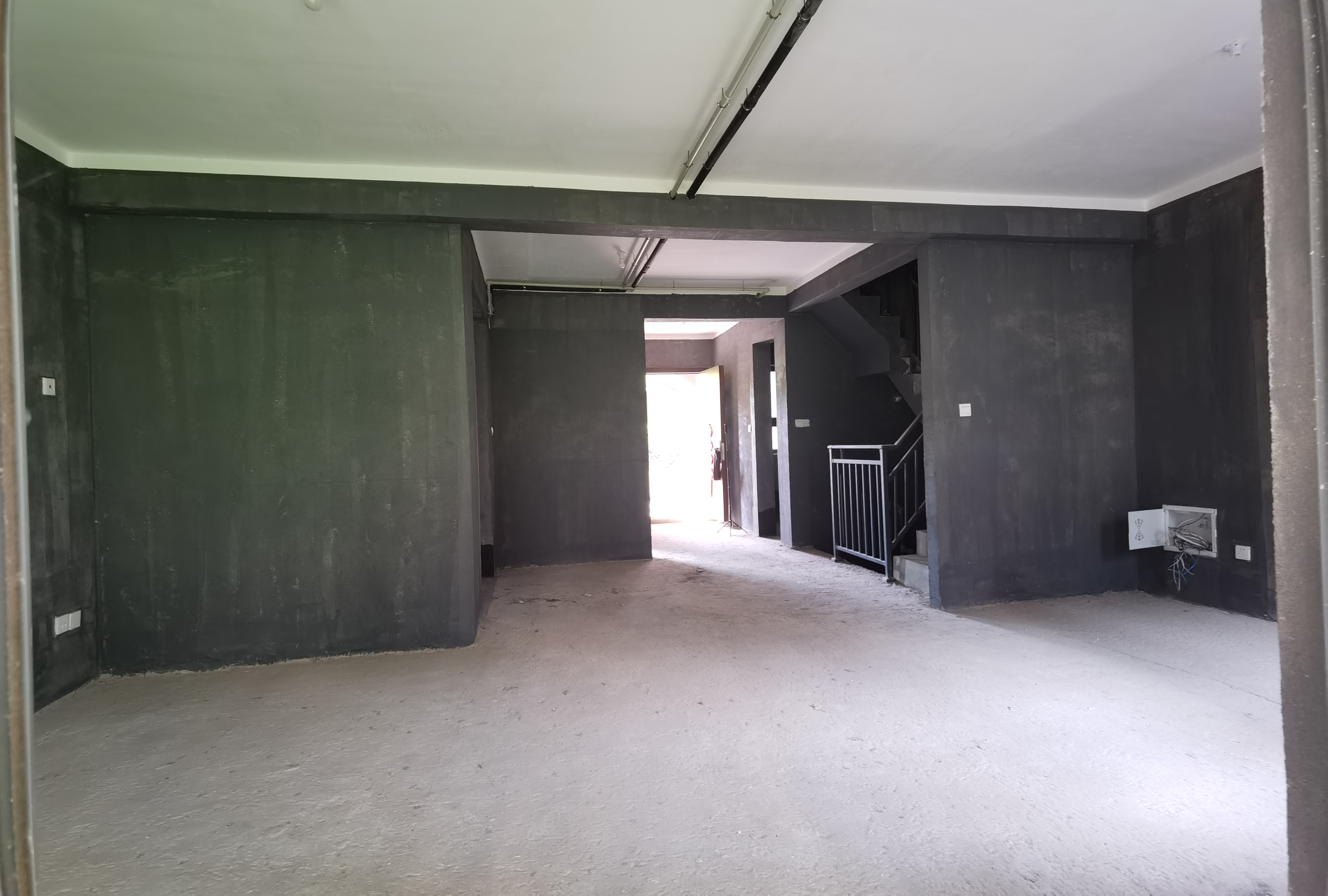 万科翡翠东第 5室2厅3卫 136.63m²