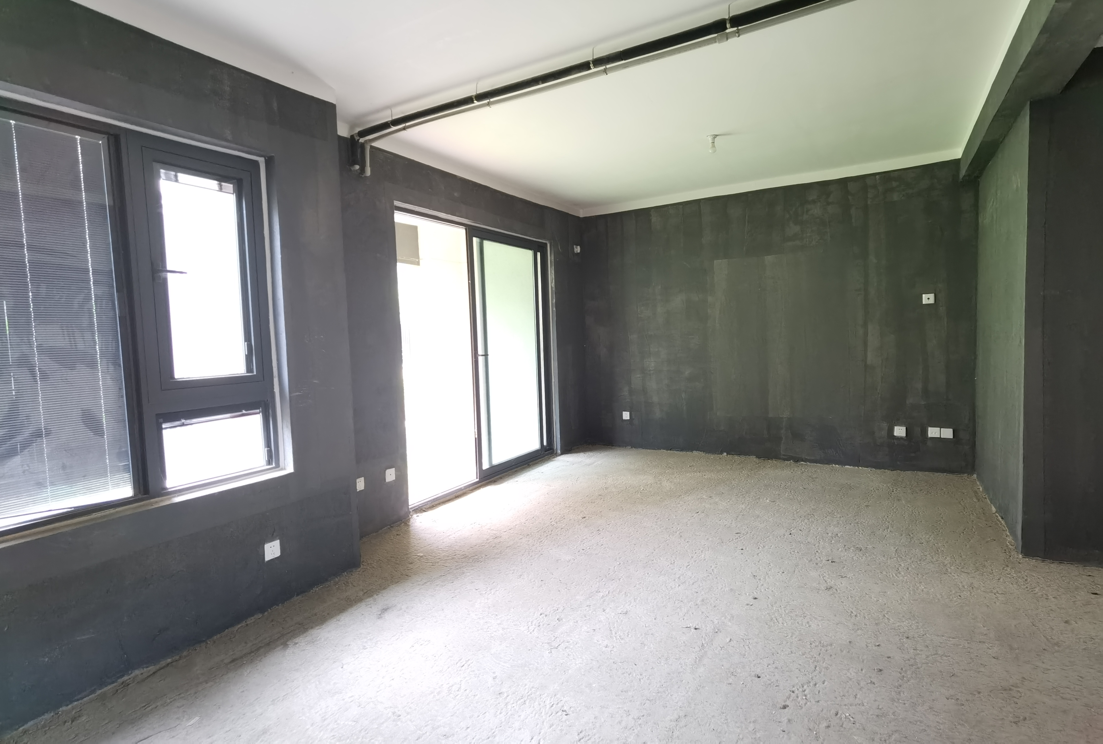万科翡翠东第 5室2厅3卫 136.63m²
