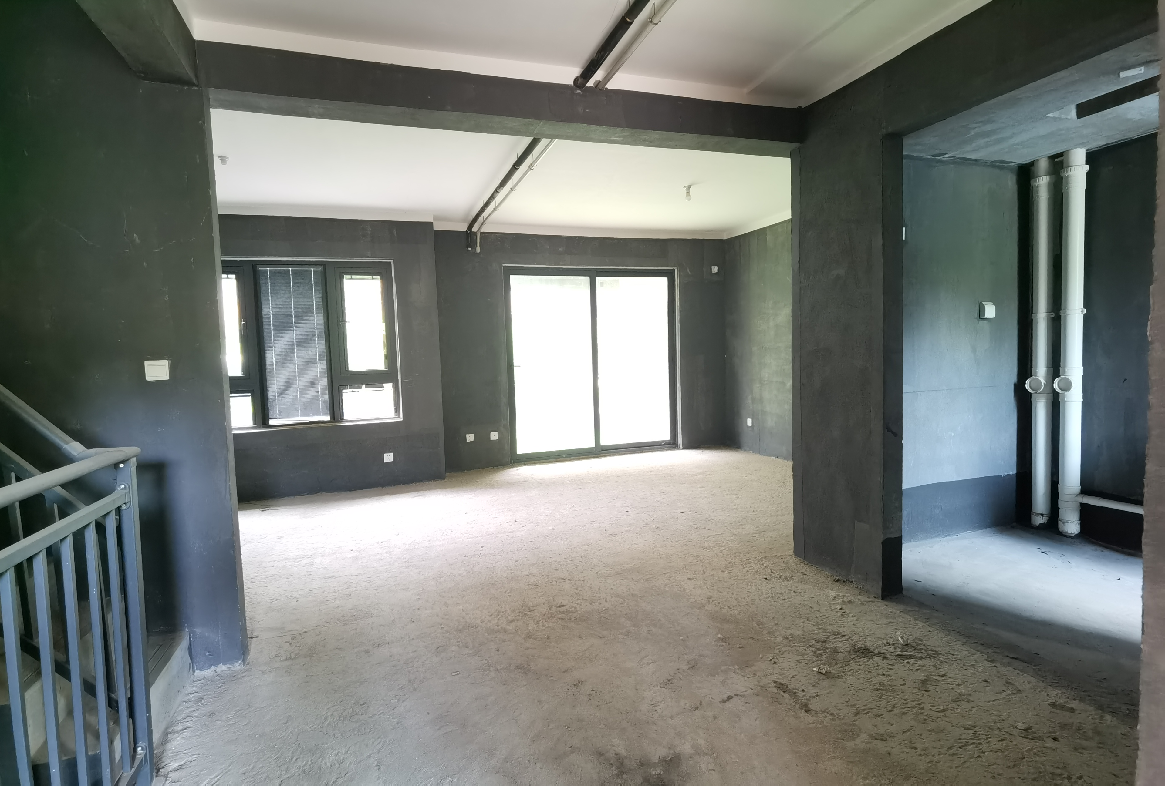 万科翡翠东第 5室2厅3卫 136.63m²