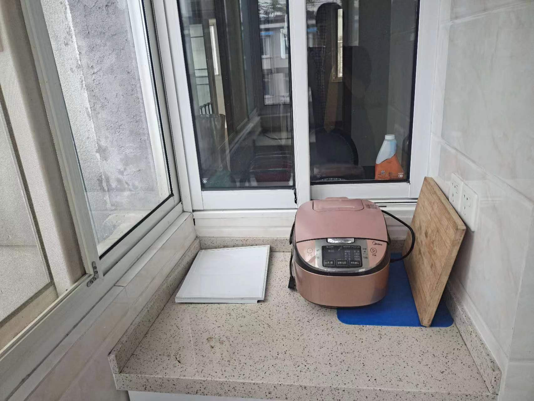 华威园 3室1厅1卫 81m&sup2;