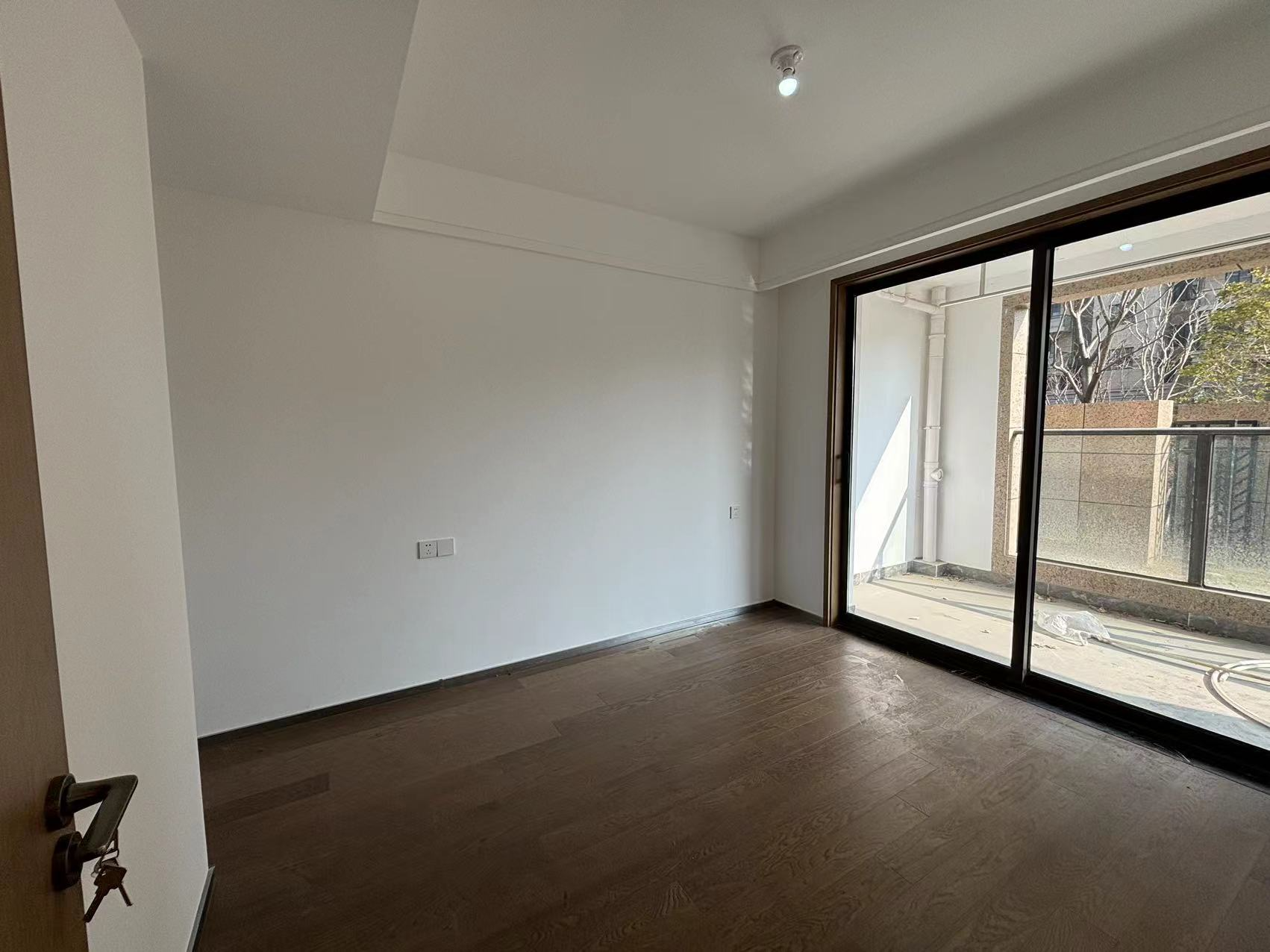 远创宸樾 4室2厅2卫 122m&sup2;