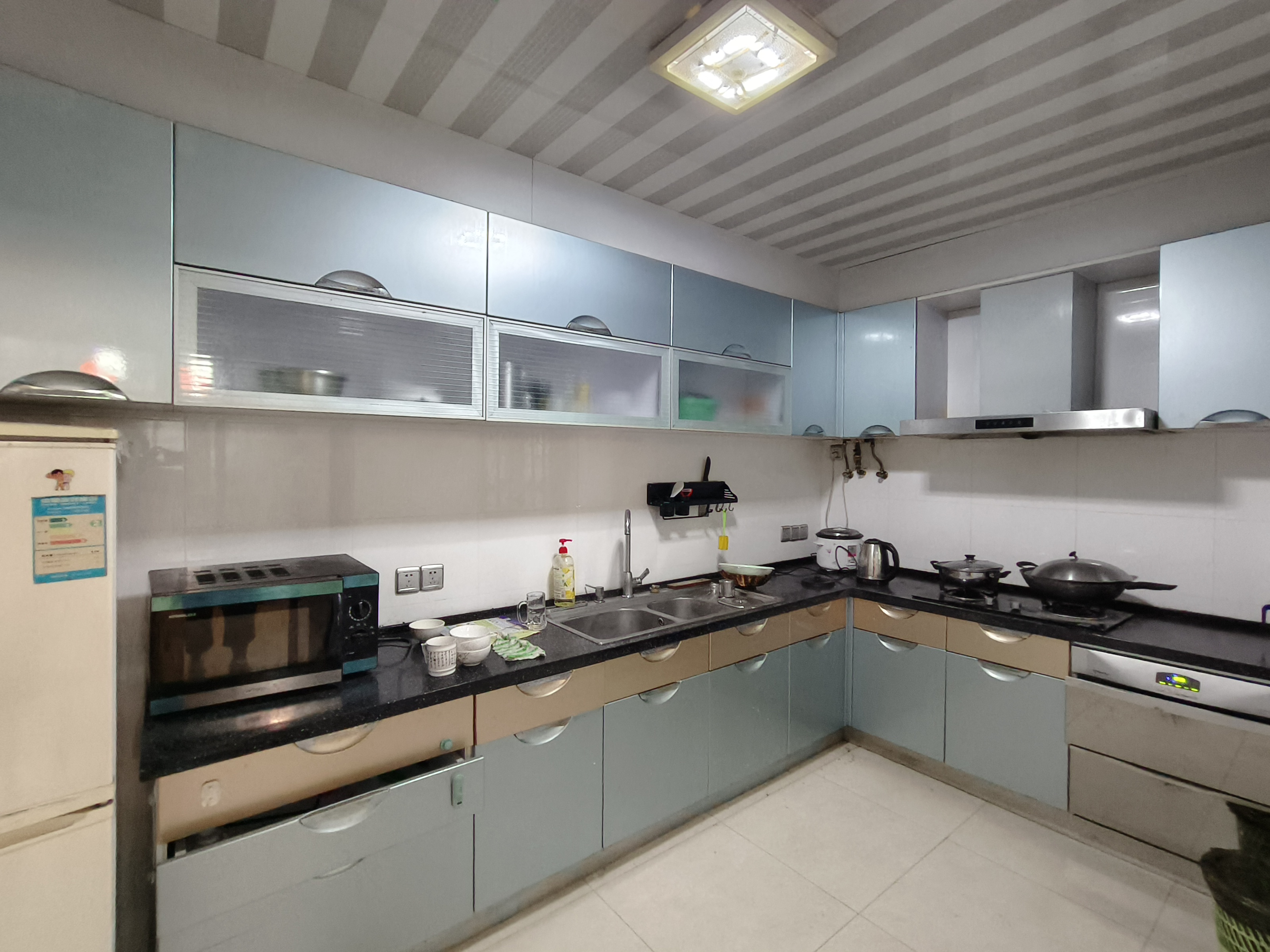凤凰莱茵苑 6室2厅3卫 287.5m&sup2;