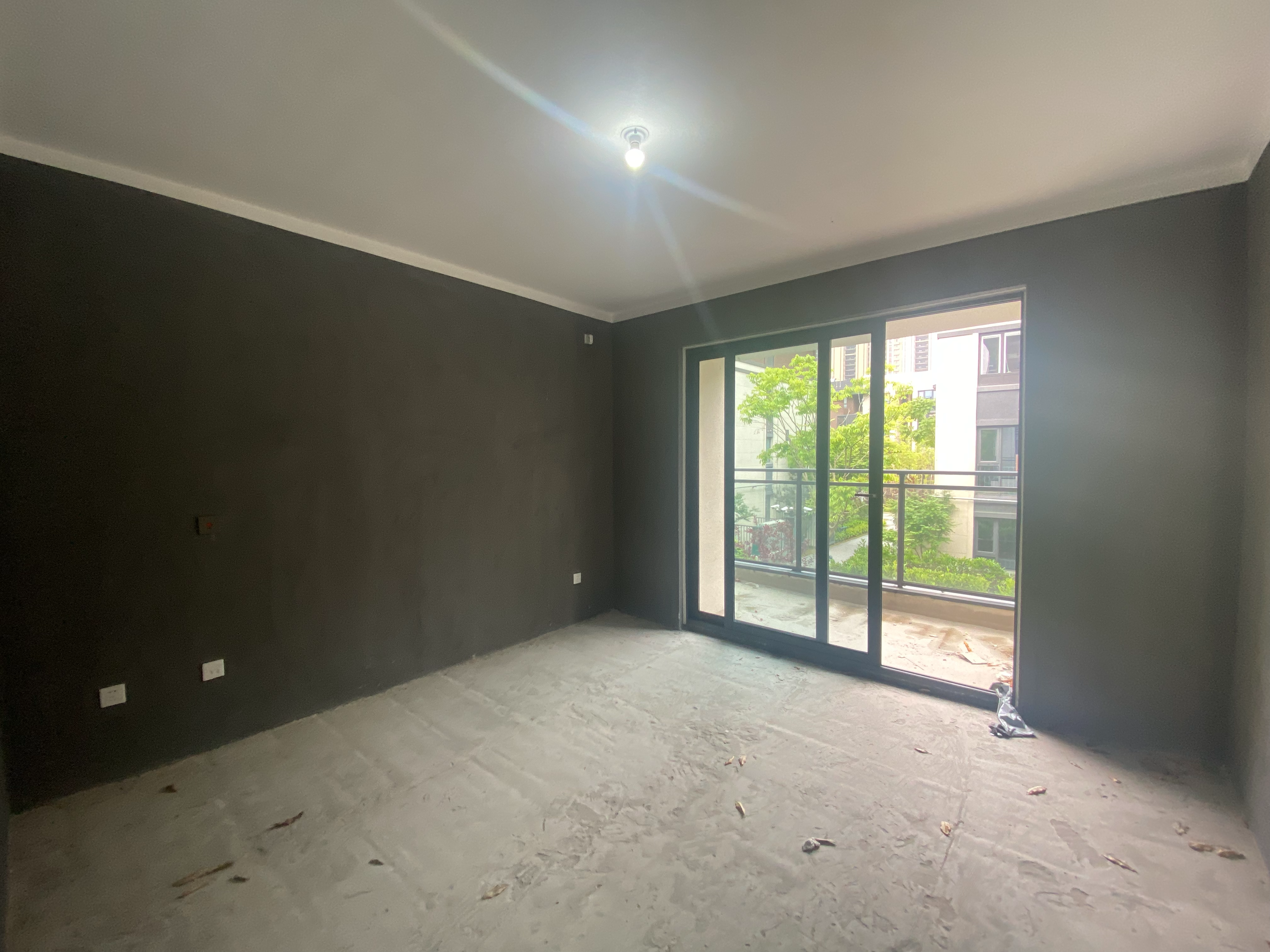 万科翡翠东第 5室3厅3卫 150m&sup2;