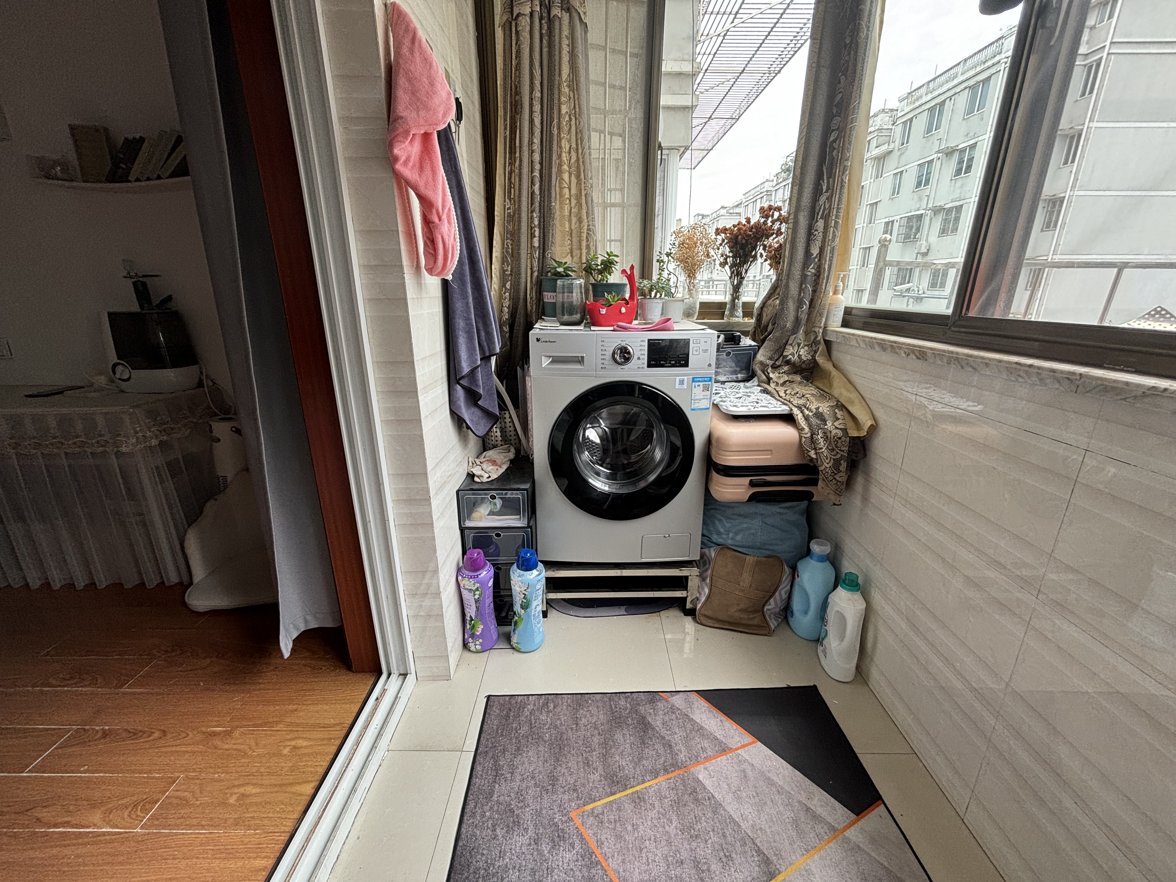 泰山公寓 2室2厅1卫 60m&sup2;