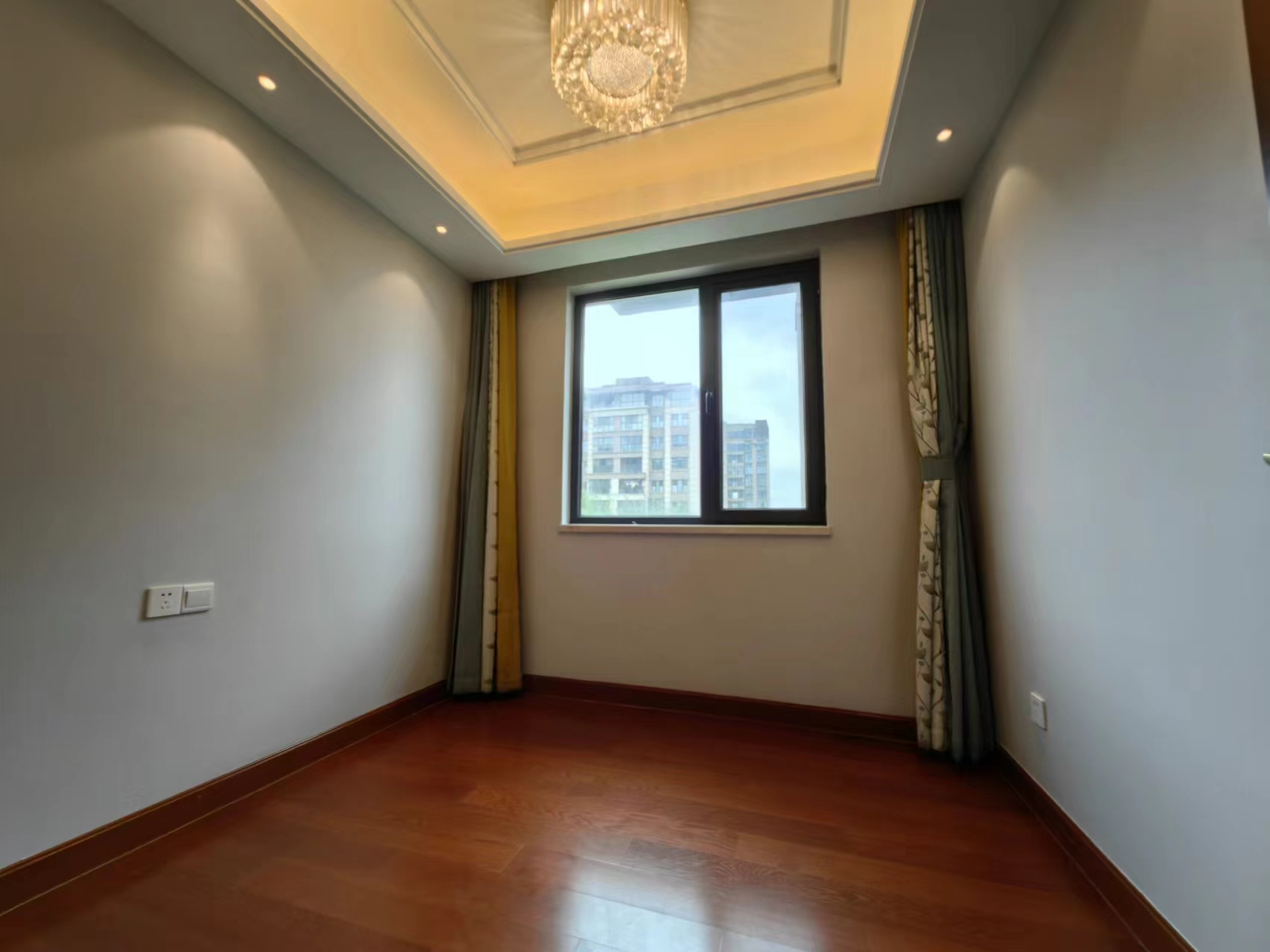 恒大御澜庭 3室2厅1卫 117m&sup2;