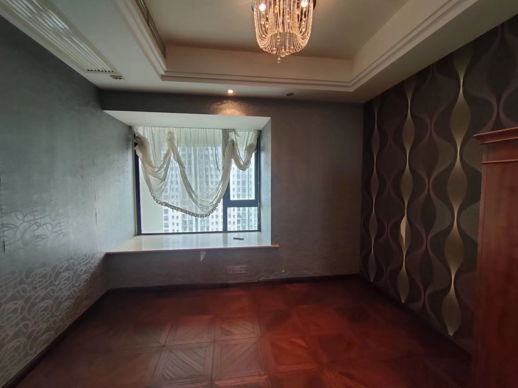 中南世纪城北区 3室2厅2卫 175.00m&sup2;