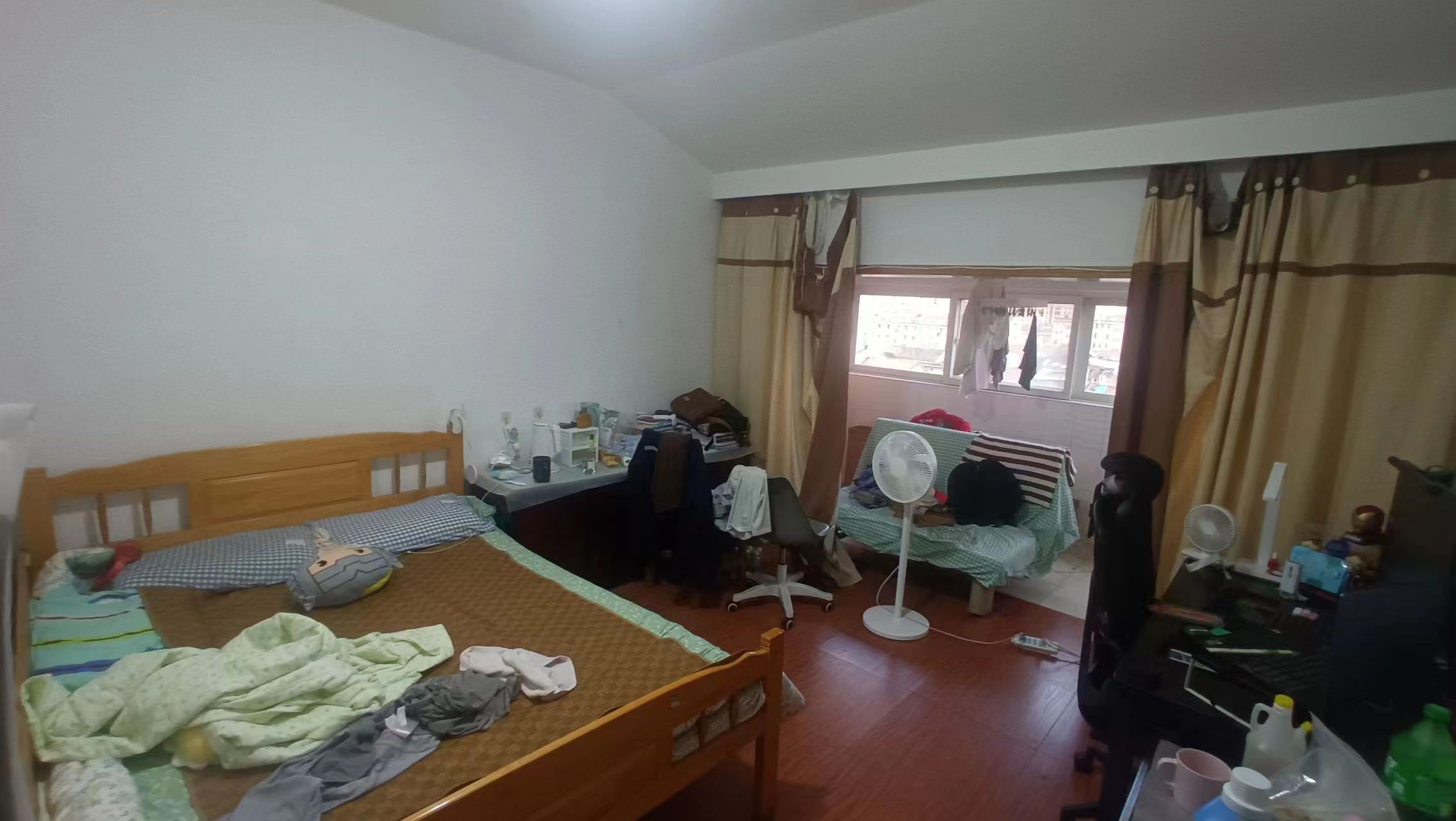 新建路新村(新建花苑) 3室1厅1卫 80m²